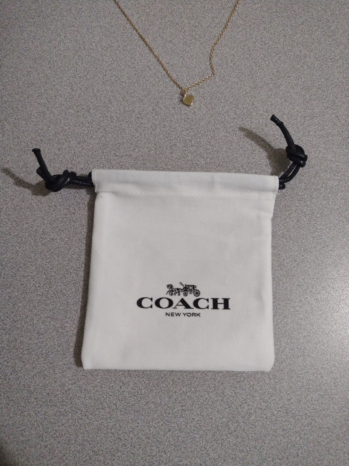 Coach Heart Shaped Pendant Necklace C Logo Gold Tone Chain 18″