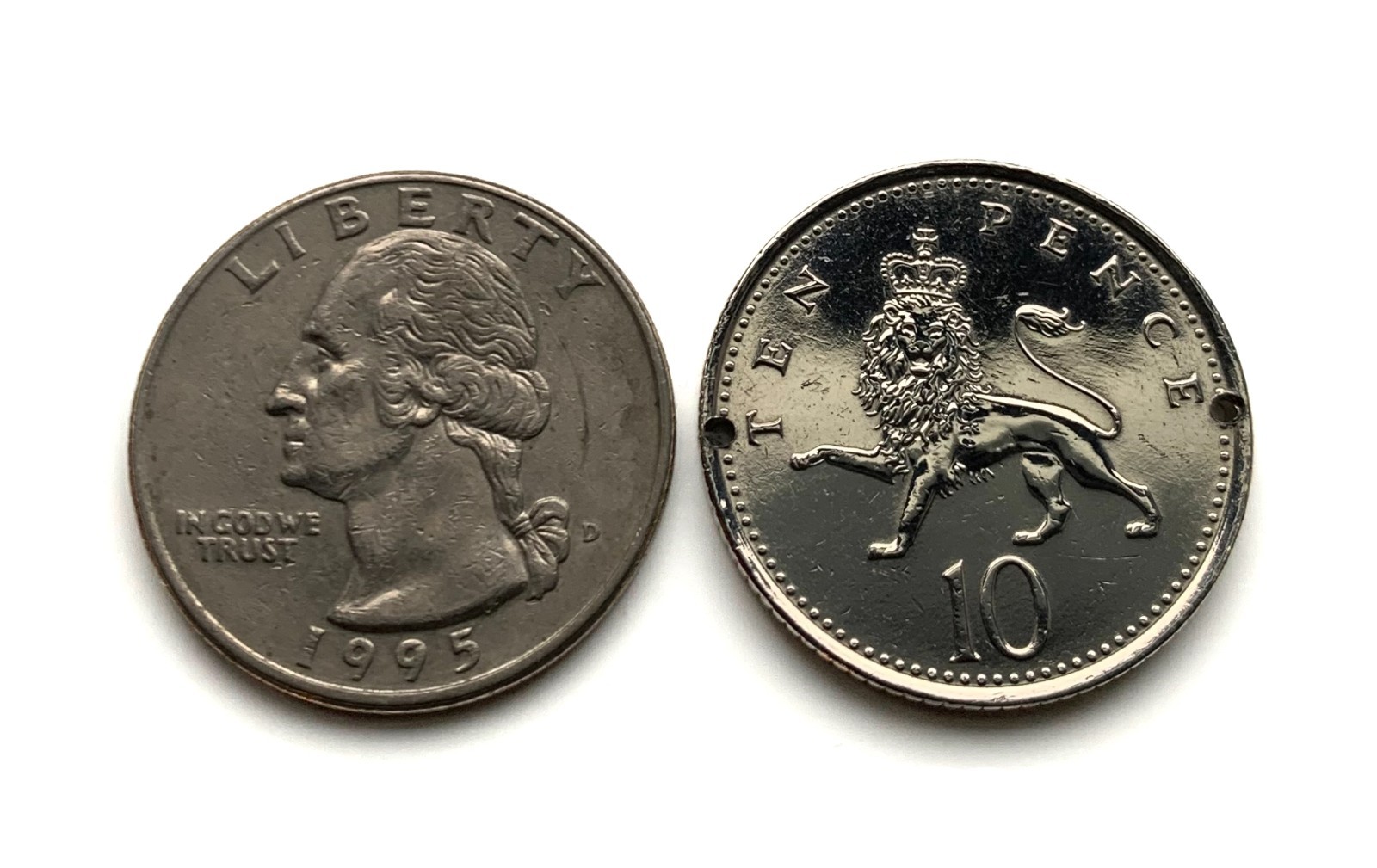 1992 England United Kingdom 10 Pence coin bracelet English lion London b000166