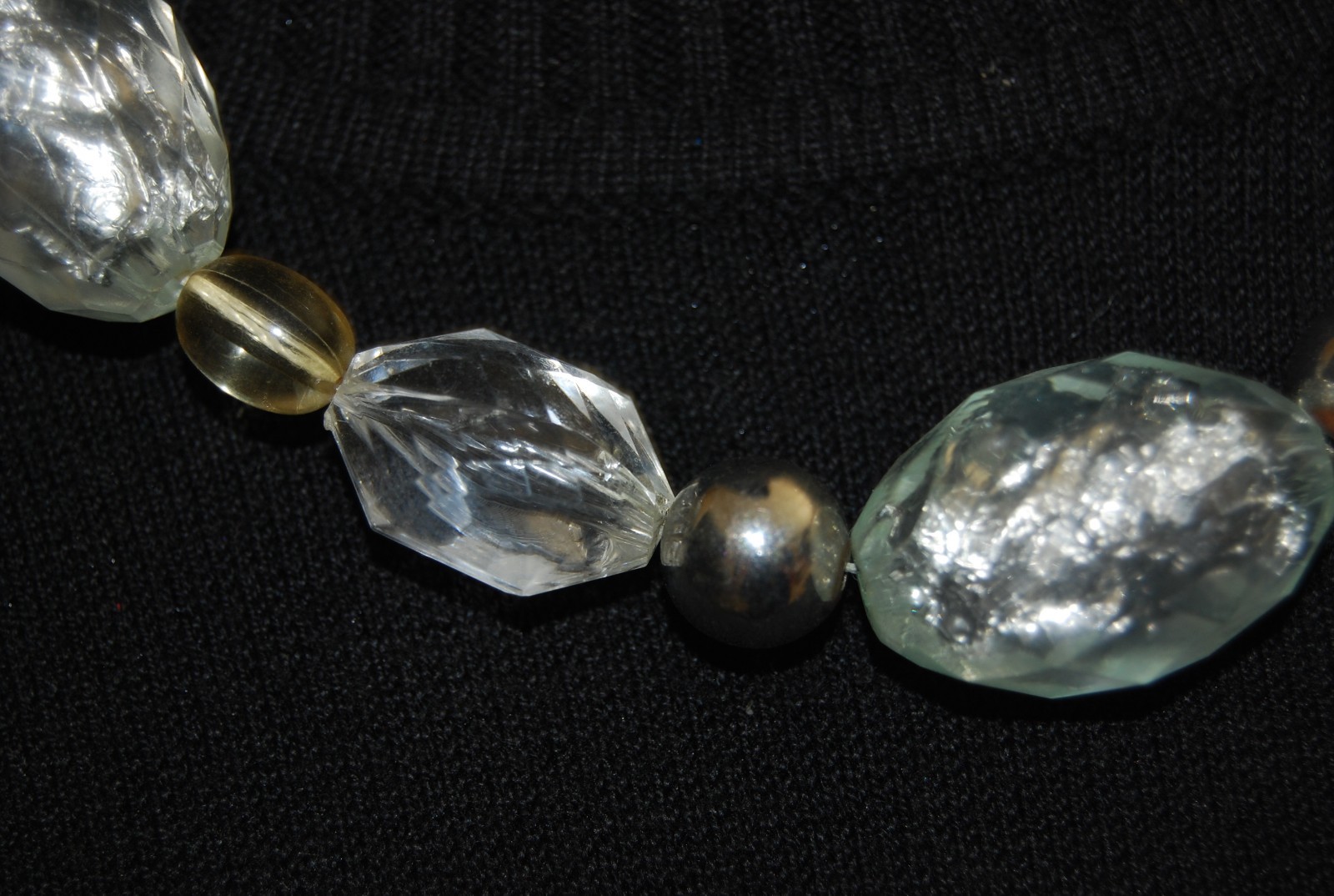 Wonderful NY Bold Couture Acrylic Silver & Clear Bead Statement Strand Necklace