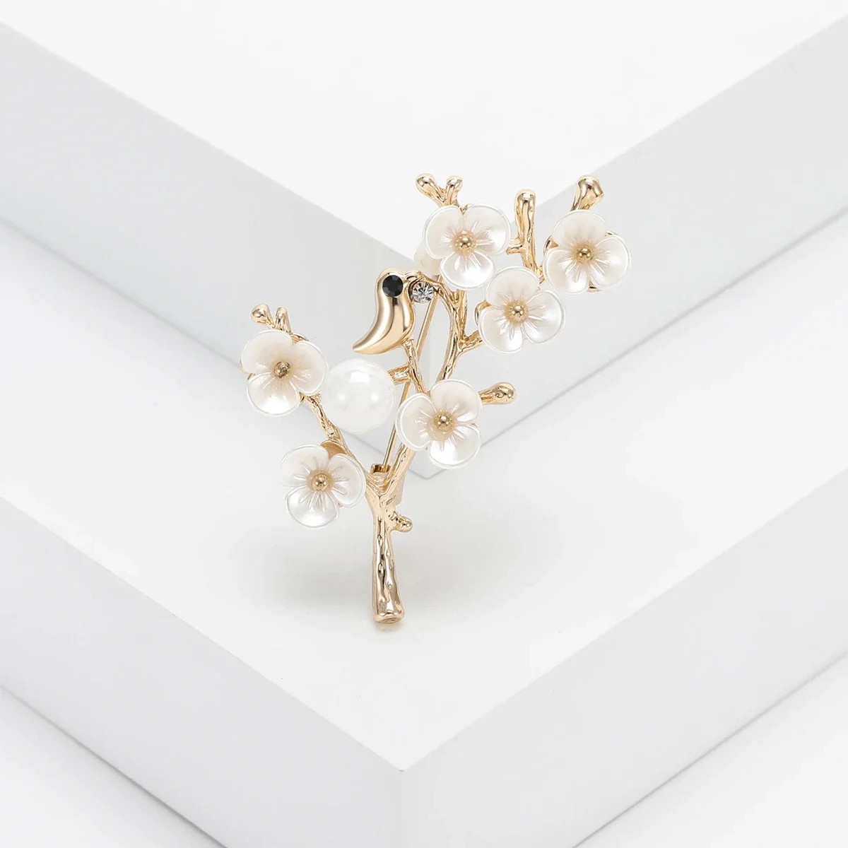 Rhinestone Plum Blossom Branch Pin for Women Pearl Plant Flower Office Party DIY