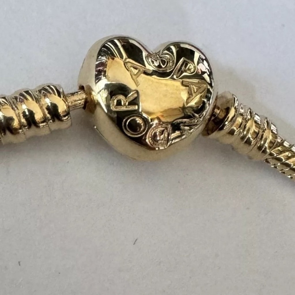 NEW❗️Authentic Pandora 14K Gold Moments Heart Clasp Snake Chain Bracelet 6.5 In