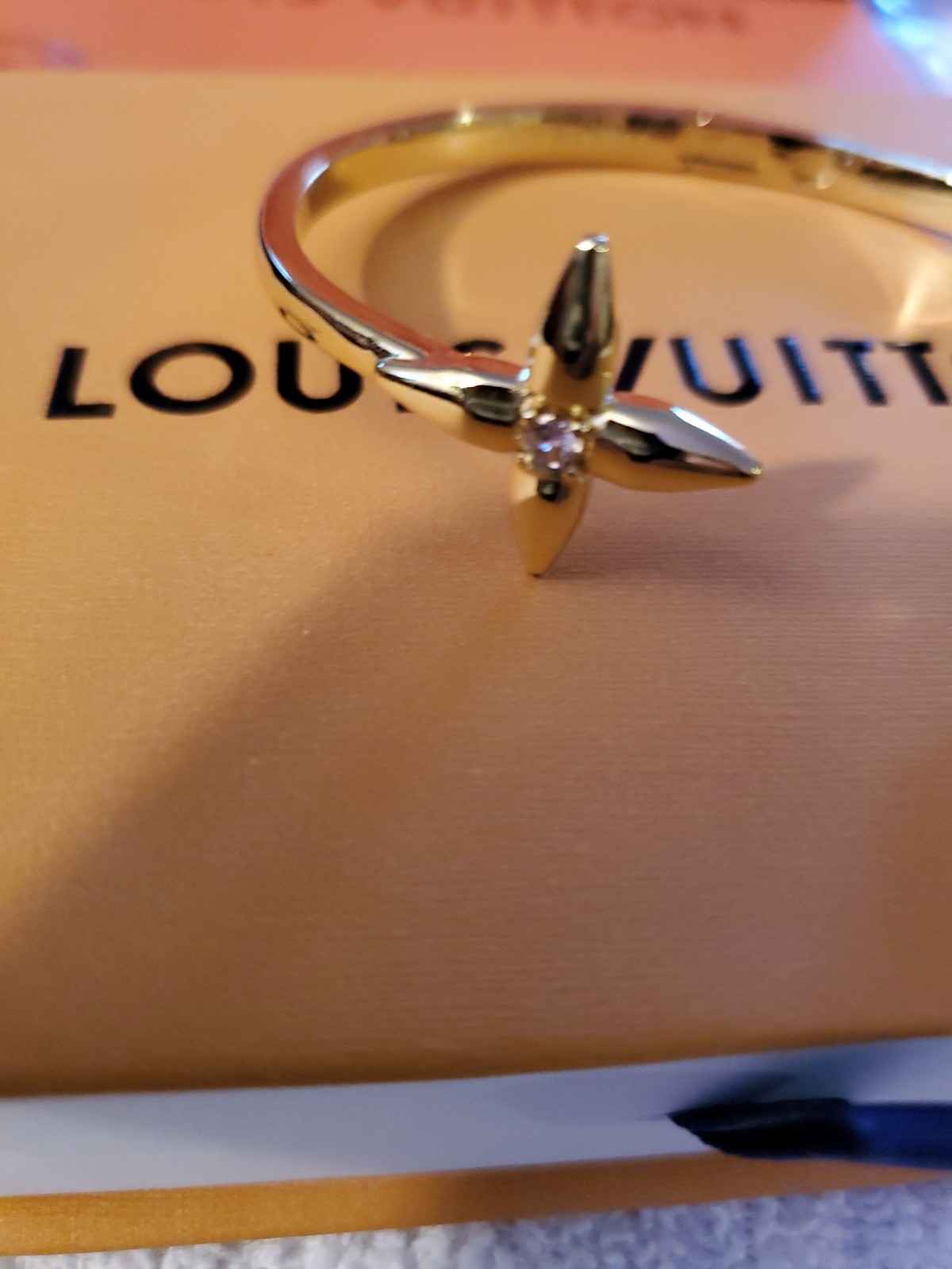 LOUIS VUITTON Bracelet Monogram Colorful Beautifull It Is Just Gorgeous