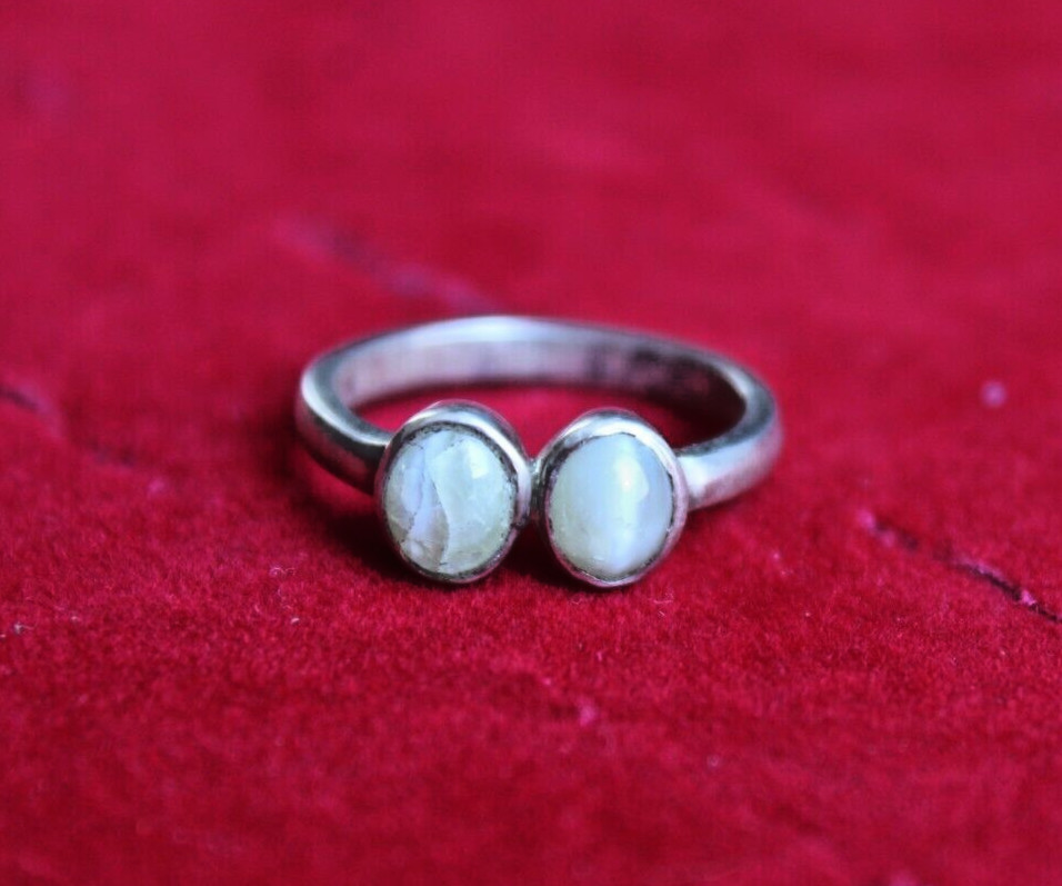 925 Sterling Silver White Rainbow Oval Cut Gemstone valentine’s day Gift Ring