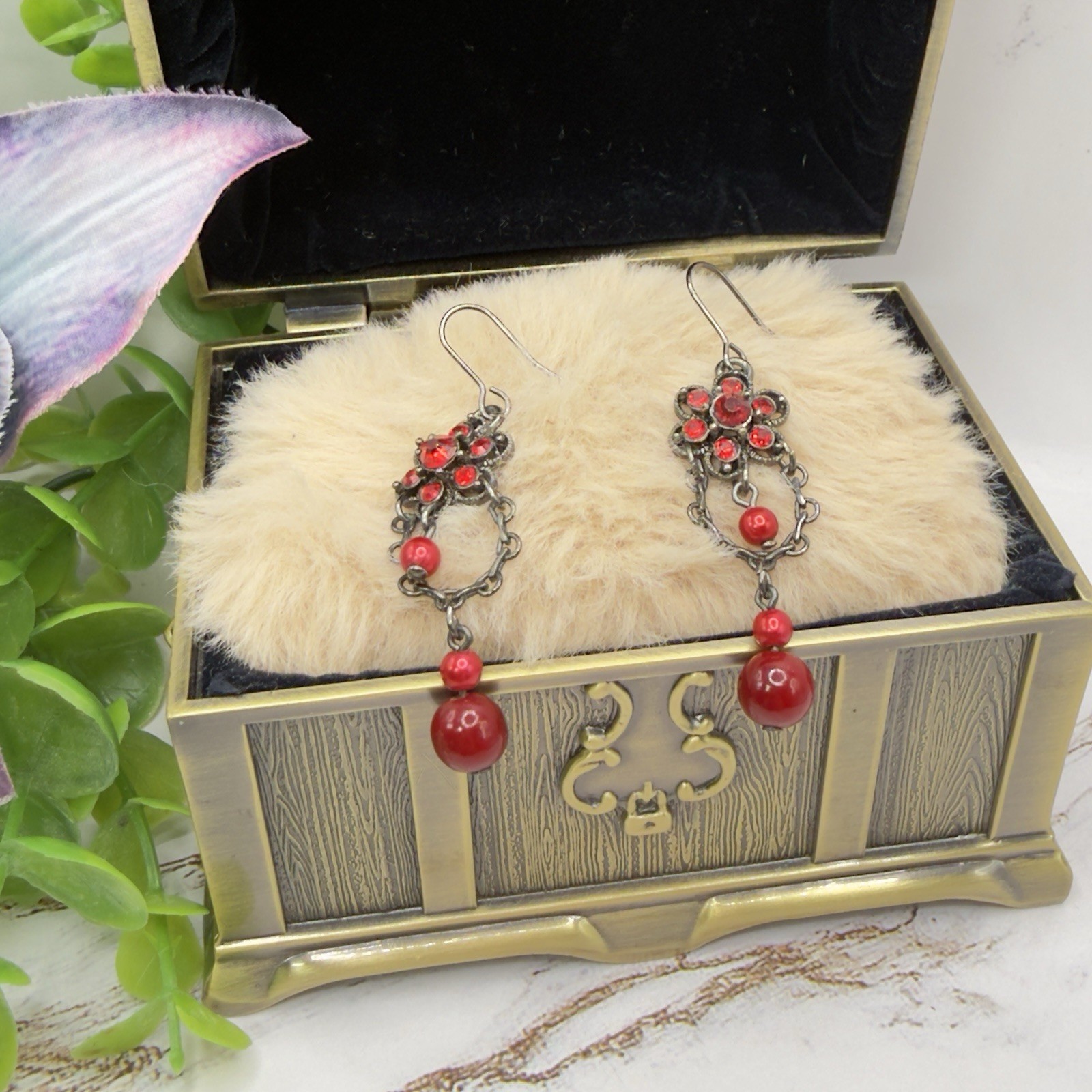 Vintage Inspired Red Rhinestone Filigree Chandelier Dangle Fashion Earrings