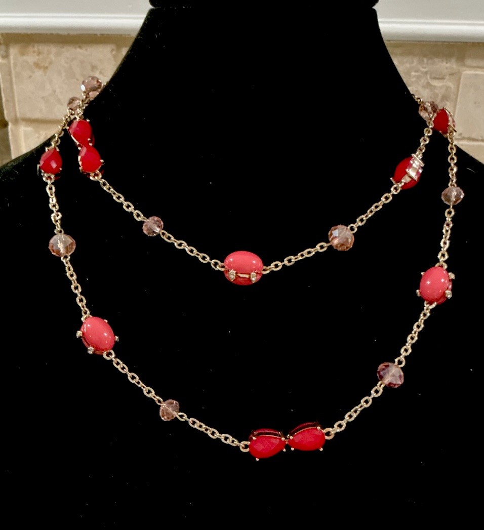 WHITE HOUSE BLACK MARKET Coral & Red Cabochon Crystal Gold Strand Necklace-NWOT