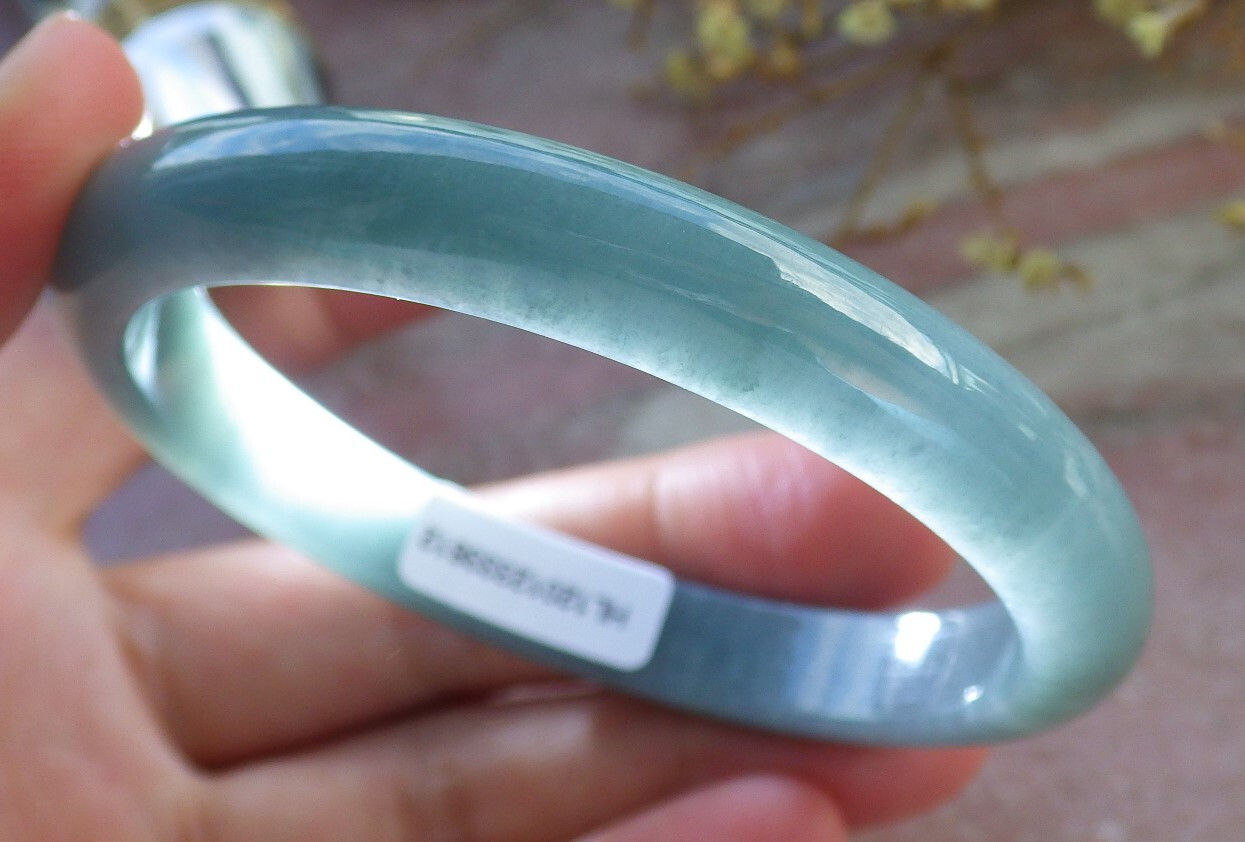 Video Certified Green 100% Natural A JADE Jadeite Bangle Bracelet 56mm 手镯 617069