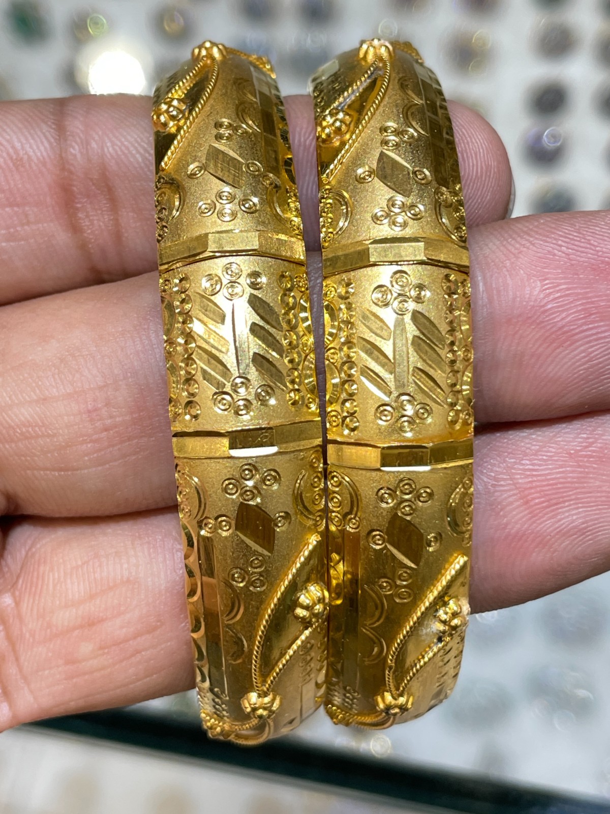 2.6 Gold Plated Heavy Dubai Bangles 2Pcs Set Bracelets Bridal For Woman Handmade