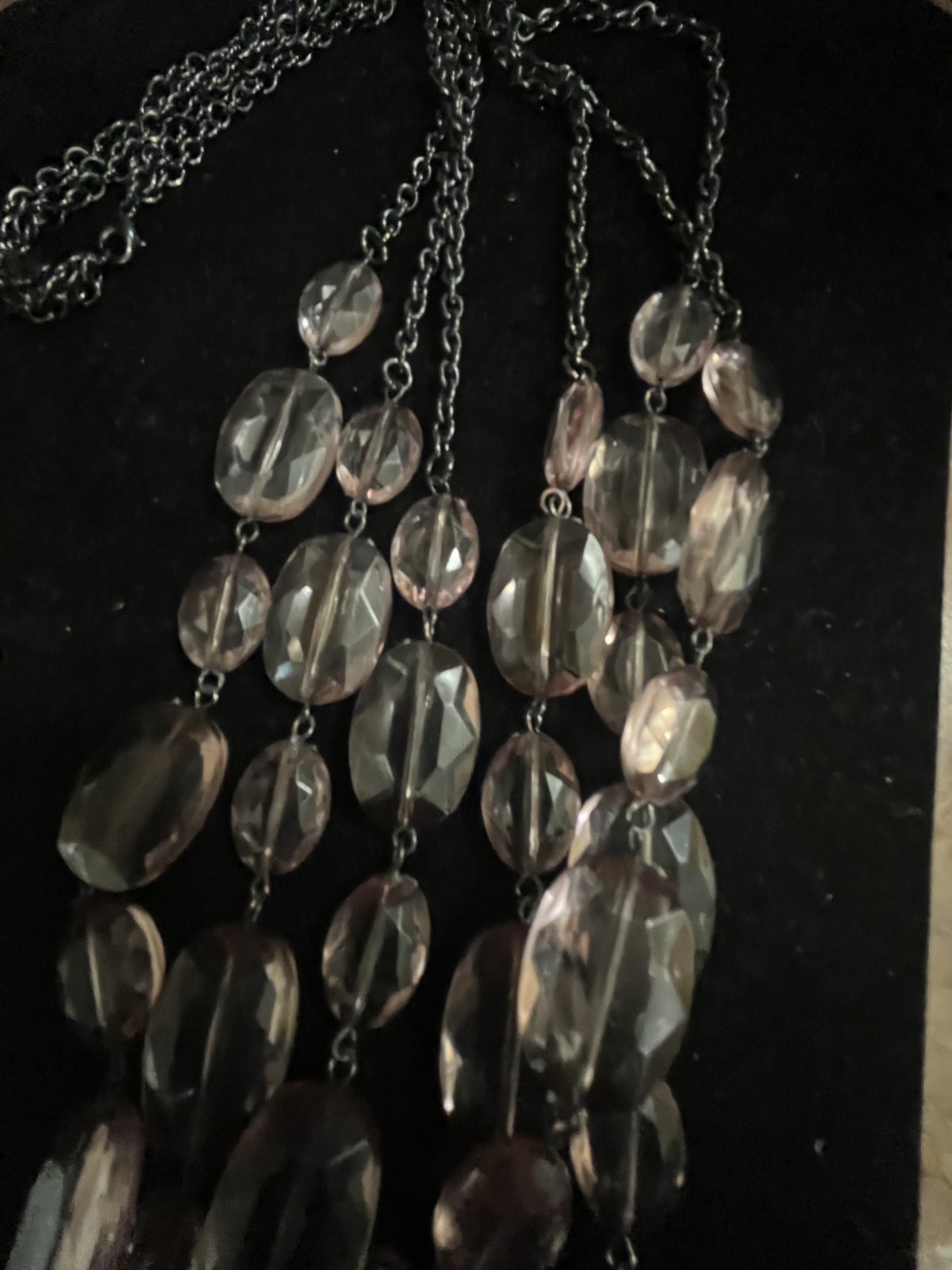 Lots of Bling with This Acrylic Necklace for Women