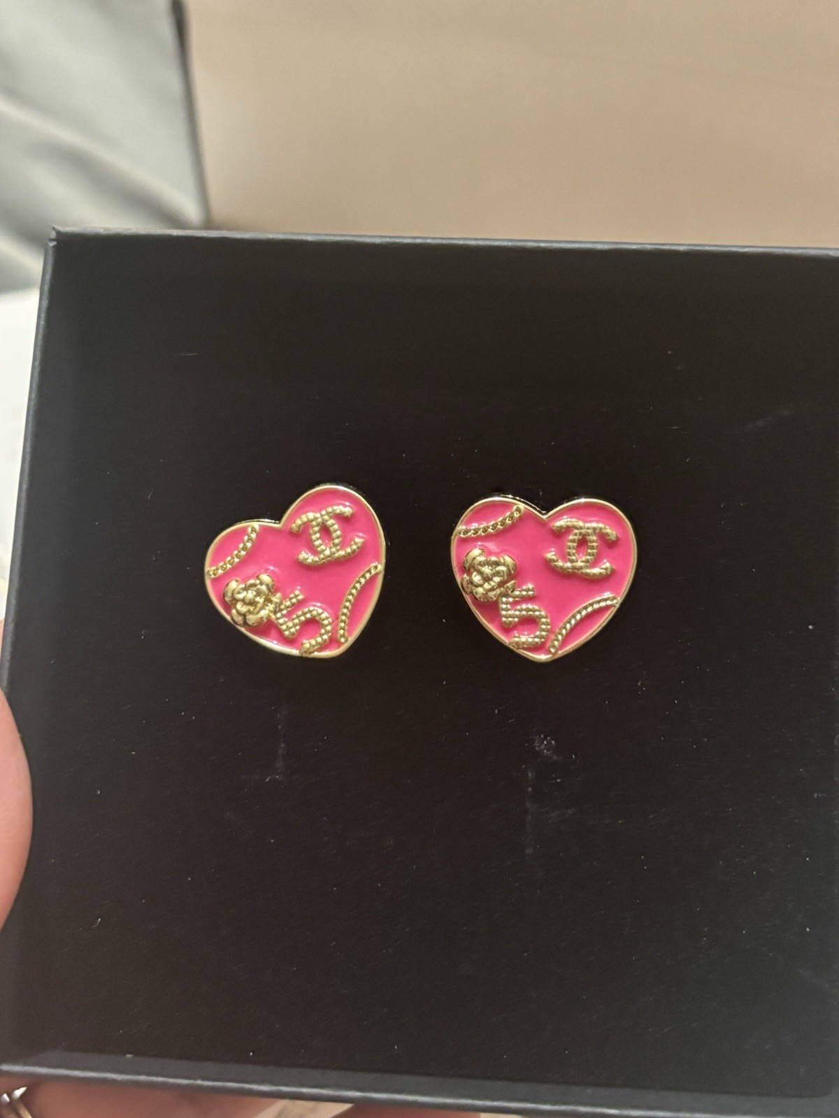 Chanel pink earring