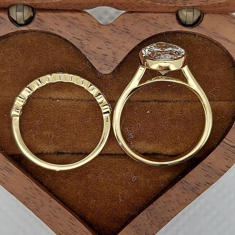 2Ct Oval Cut Simulated Diamond Bridal Set Ring 14k Yellow Gold Plated