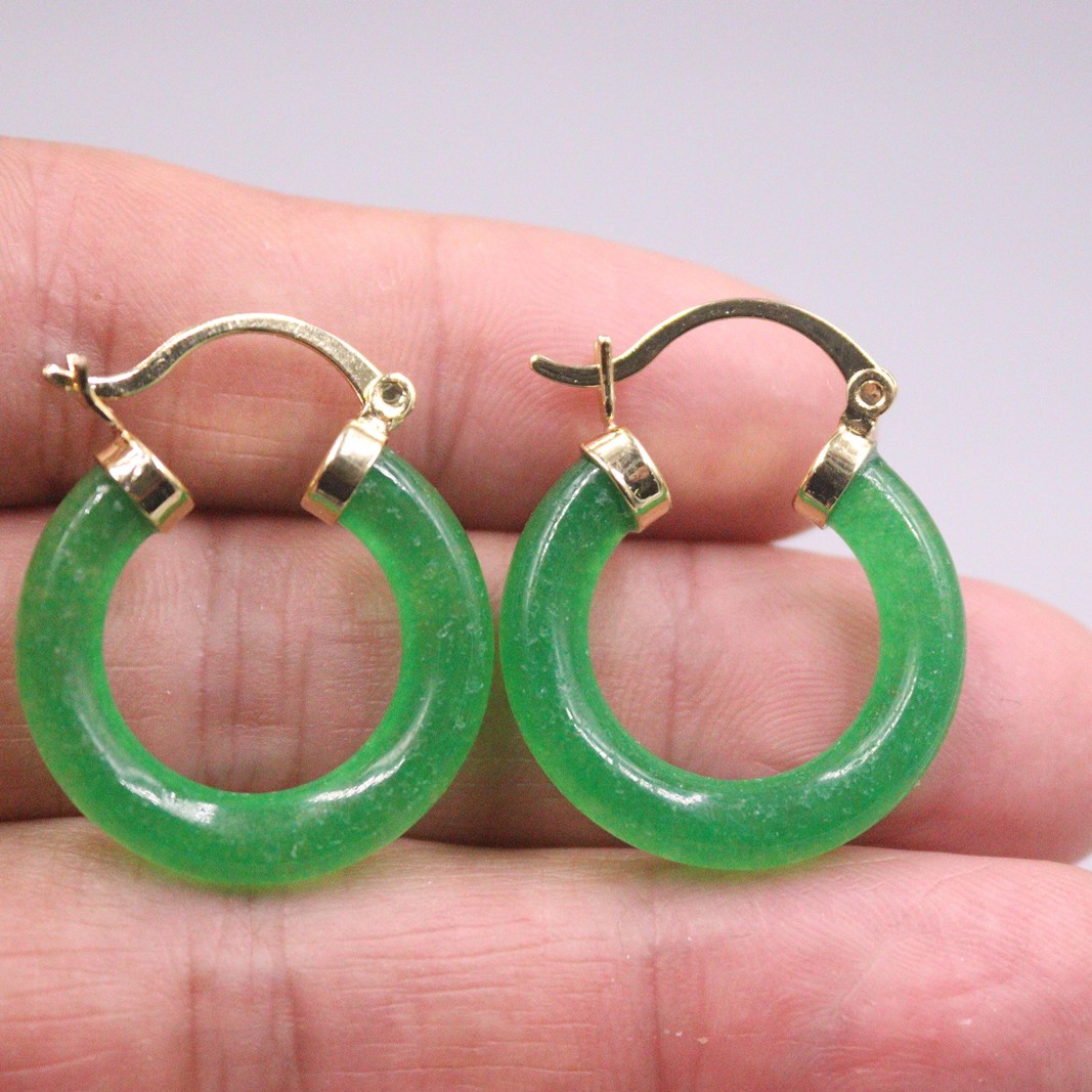 18K GP Alloy Heating Jade Earrings Hook For Women Green Earrings Hoop Circle