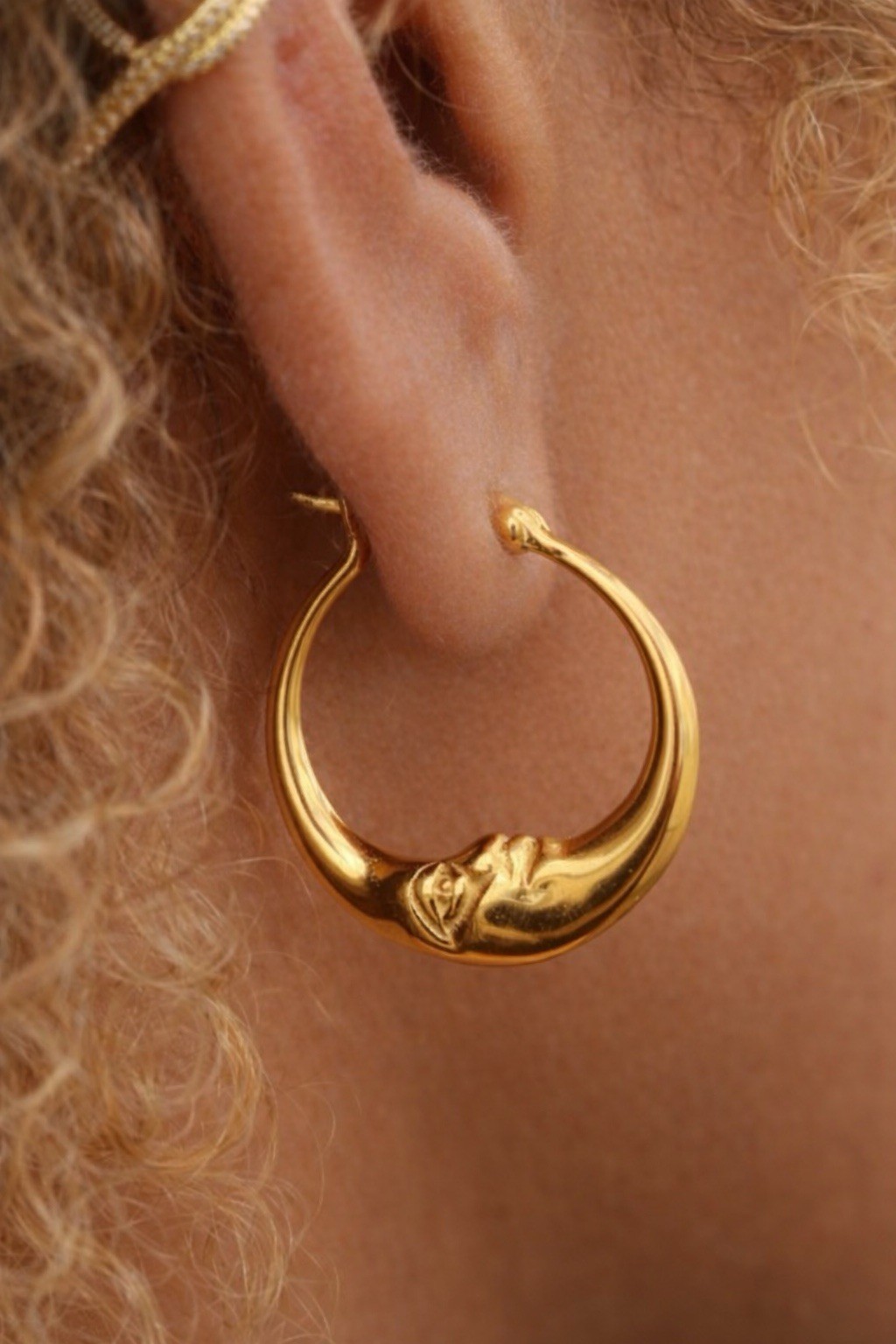 Anthropologie Hoop Moon Earrings Gold Face Boho Celestial Minimalist Sculptural