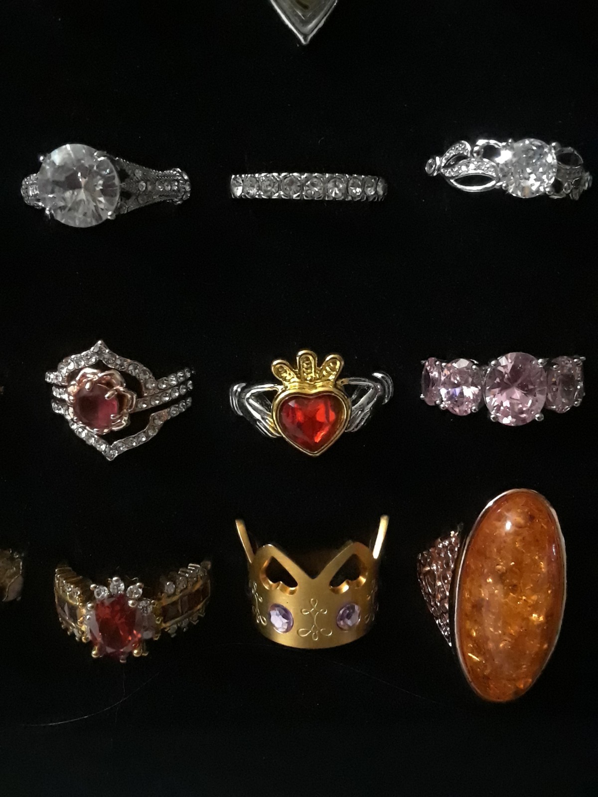 Wholesale Lot of 72 Rings Various Shapes and Sizes Men – Women Display Tray NWOT