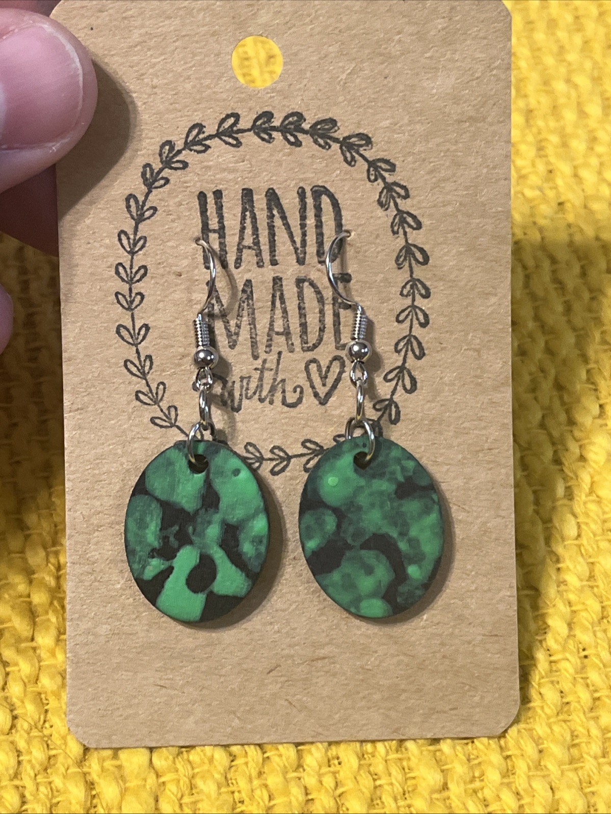 Small Color Pop Earrings NEW Green