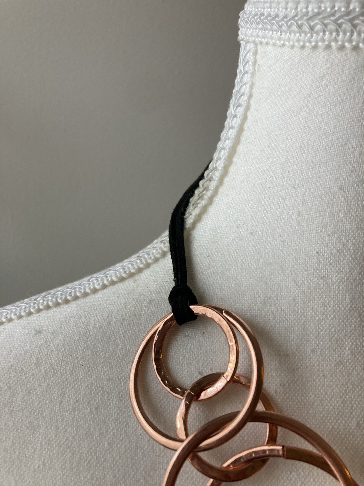 Linked Circle Necklace Cord Modernist Geometric Copper Tone Rose Gold Tone