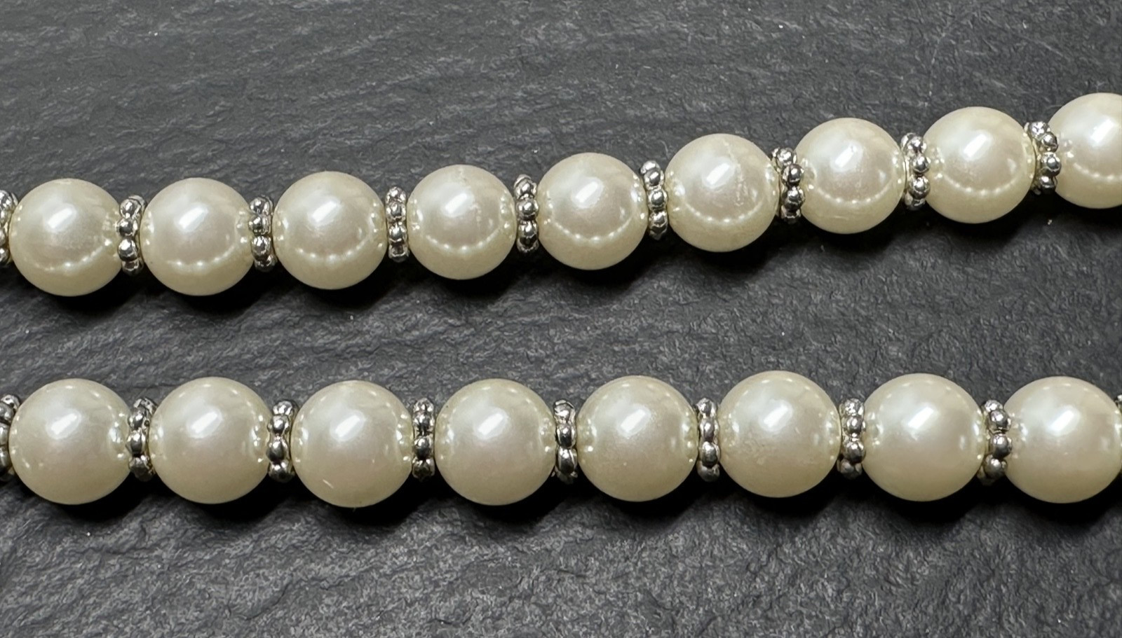 17″ SIMULATED PEARL & SILVER TONE SPACER BEADED NECKLACE M295
