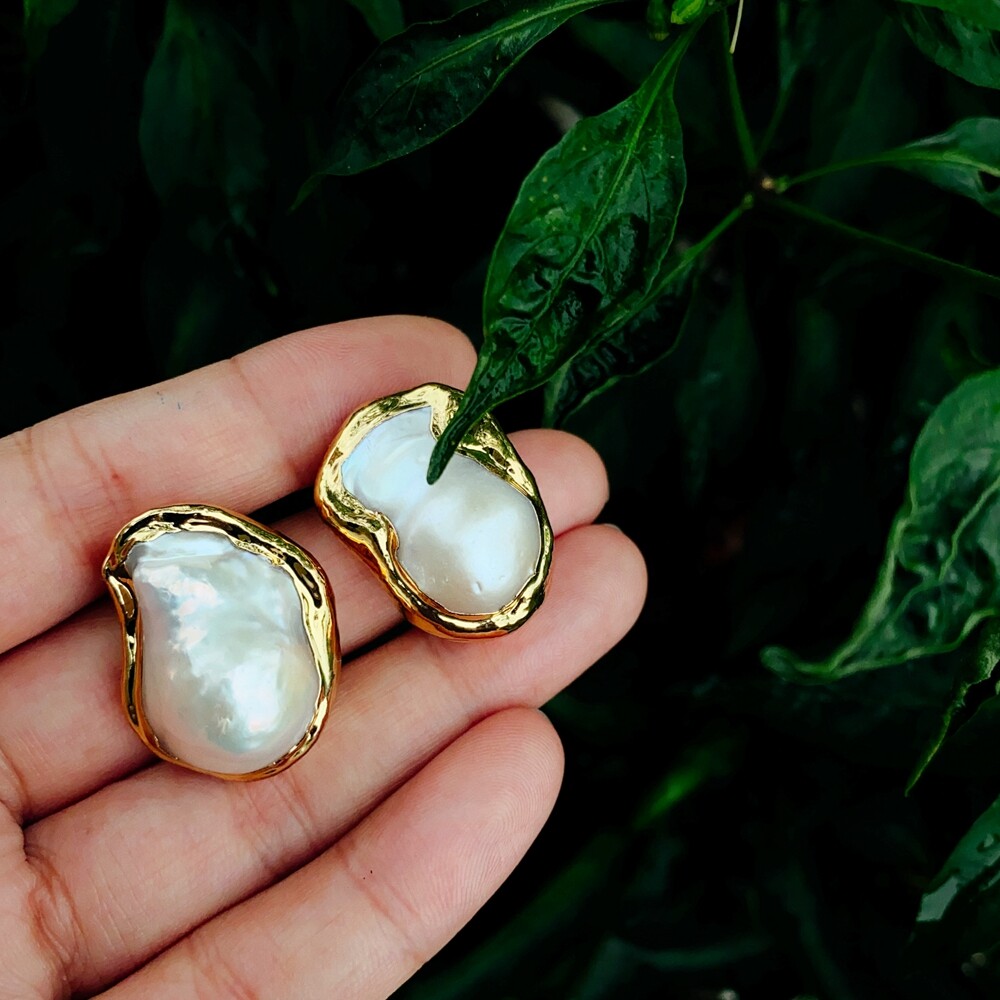 Y·YING Cultured White Keshi Baroque Pearl Stud Earrings Gold Plated Stud