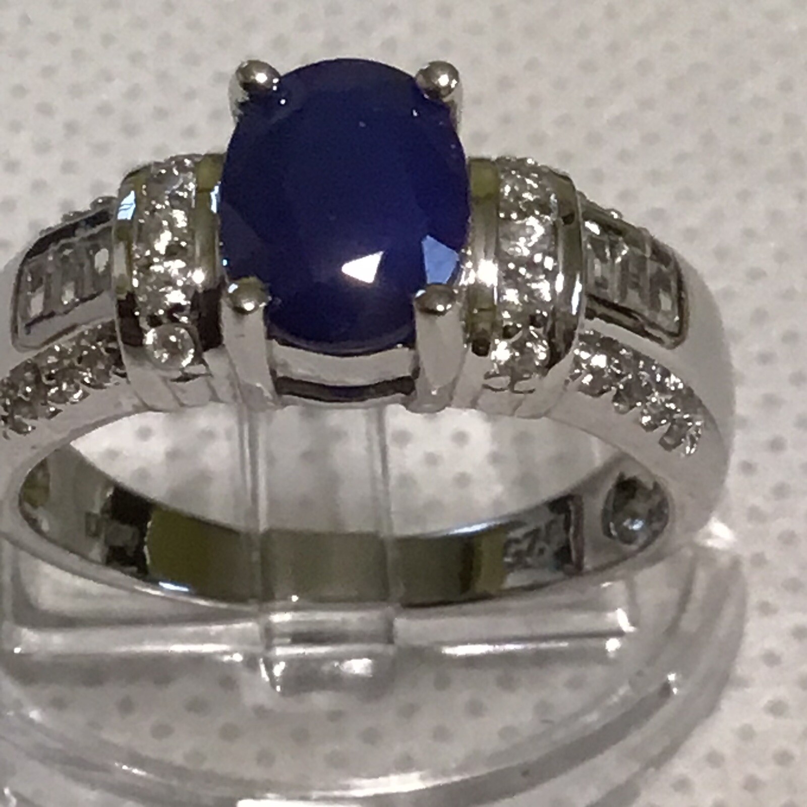 Genuine Tanzanian Blue Spinel & Natural White Zircon Ring (Sz8) TGW 1.75cts