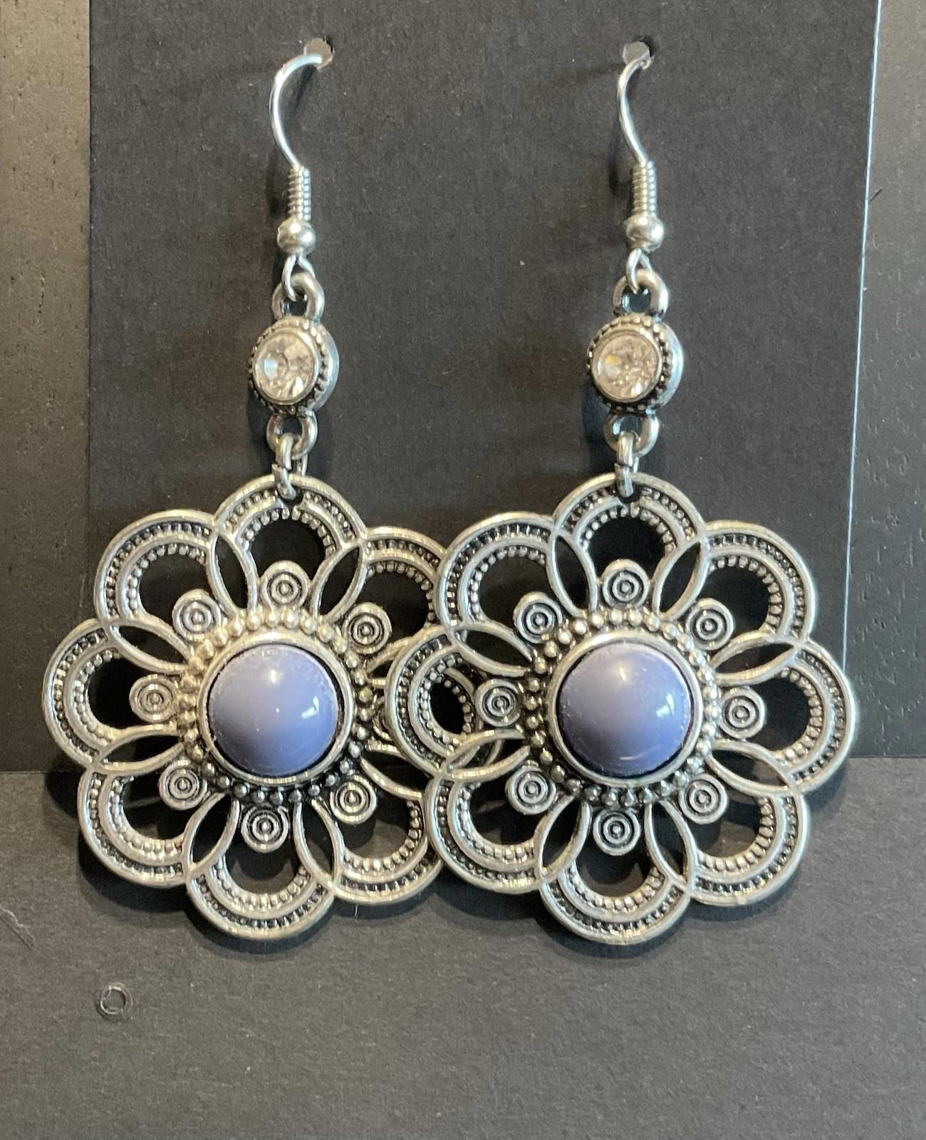 Silver Tone Round Scalloped Earrings With Blue Bead Center Costume Jewelry