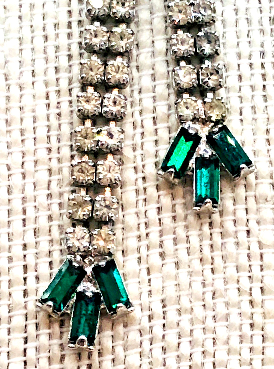 Vtg Emerald Green & Clear Rhinestone Dangle Necklace 16 ” w. Clip Earrings