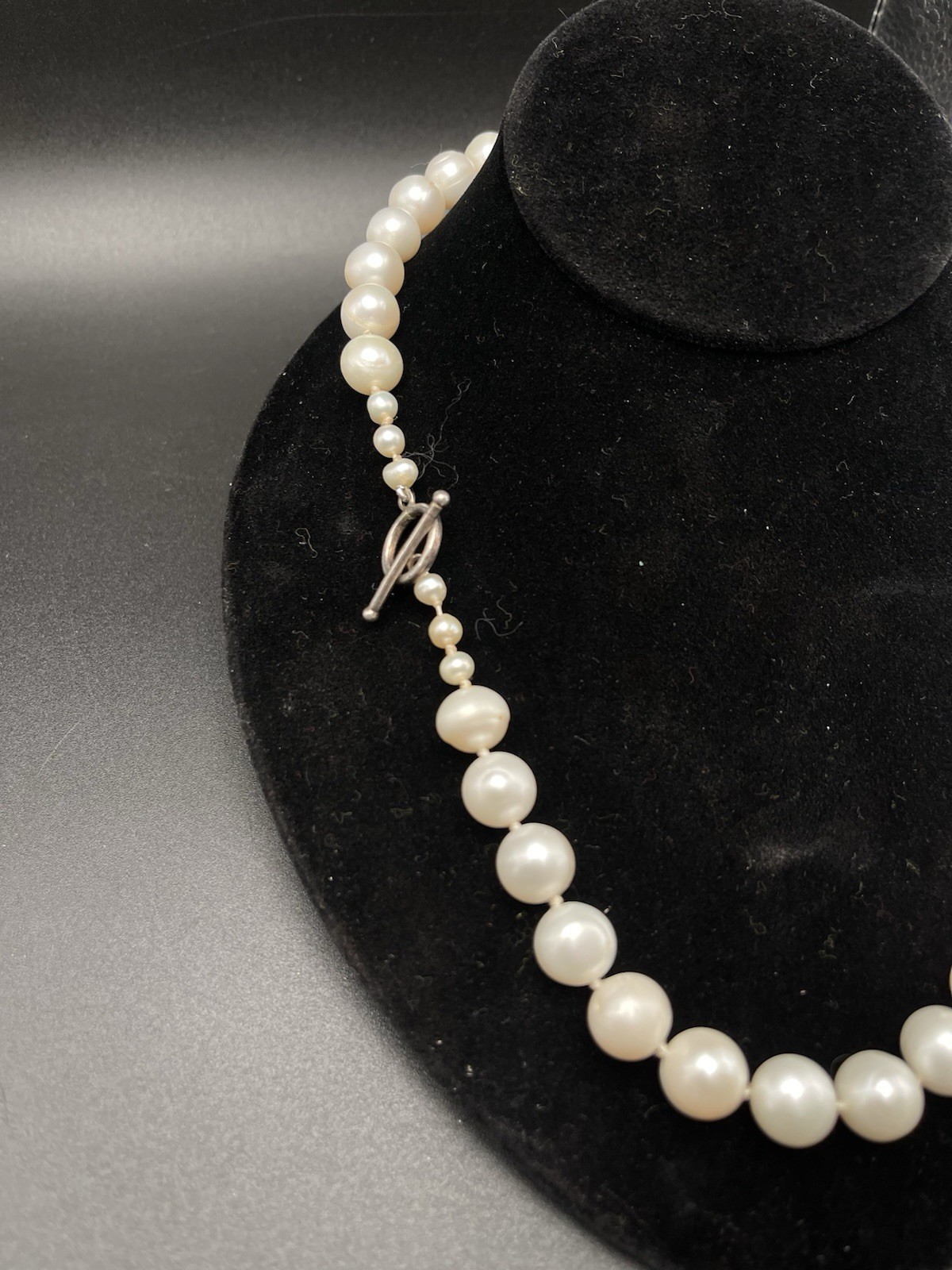 🔥 VTG LARGE STATEMENT FRESH WATER HAND KNOTTED PEARLS TOGGLE CLASP NECKLACE