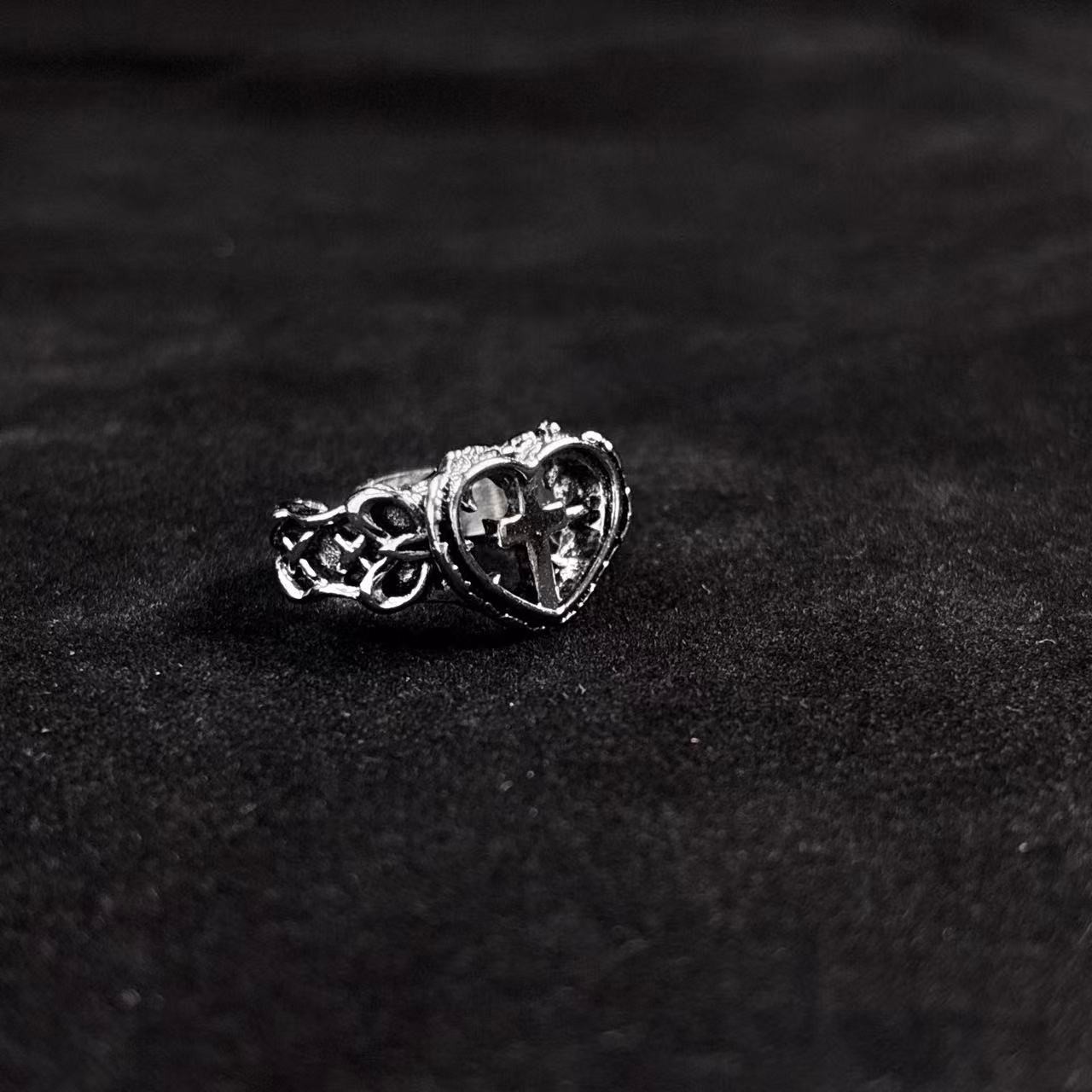 Punk subculture cross heart unisex adjustable open ring