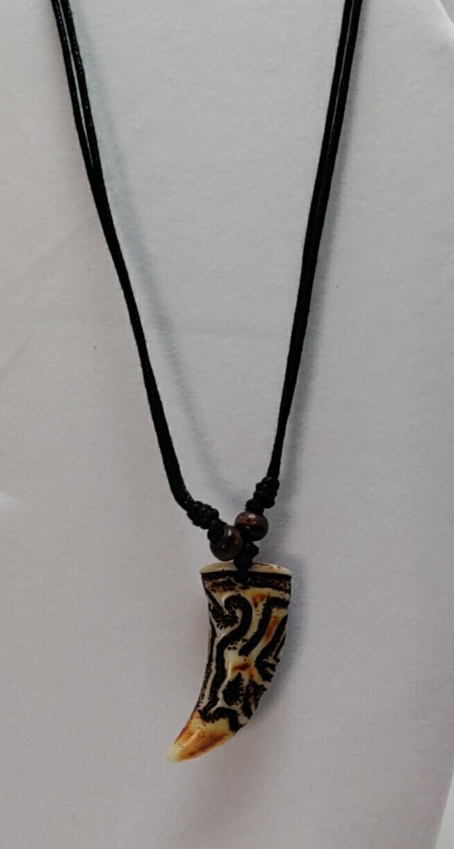 Tribal Claw Resin Short Pendant Necklace Adjustable 16-30 Inches
