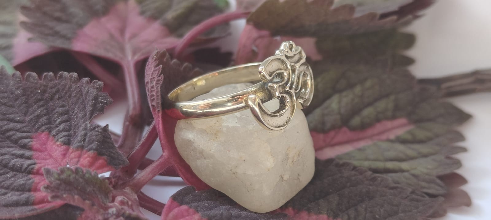 Gold Om Ring, Aum Symbol Ring, Spiritual Yoga Ring, Hindu Om Jewelry, Meditation
