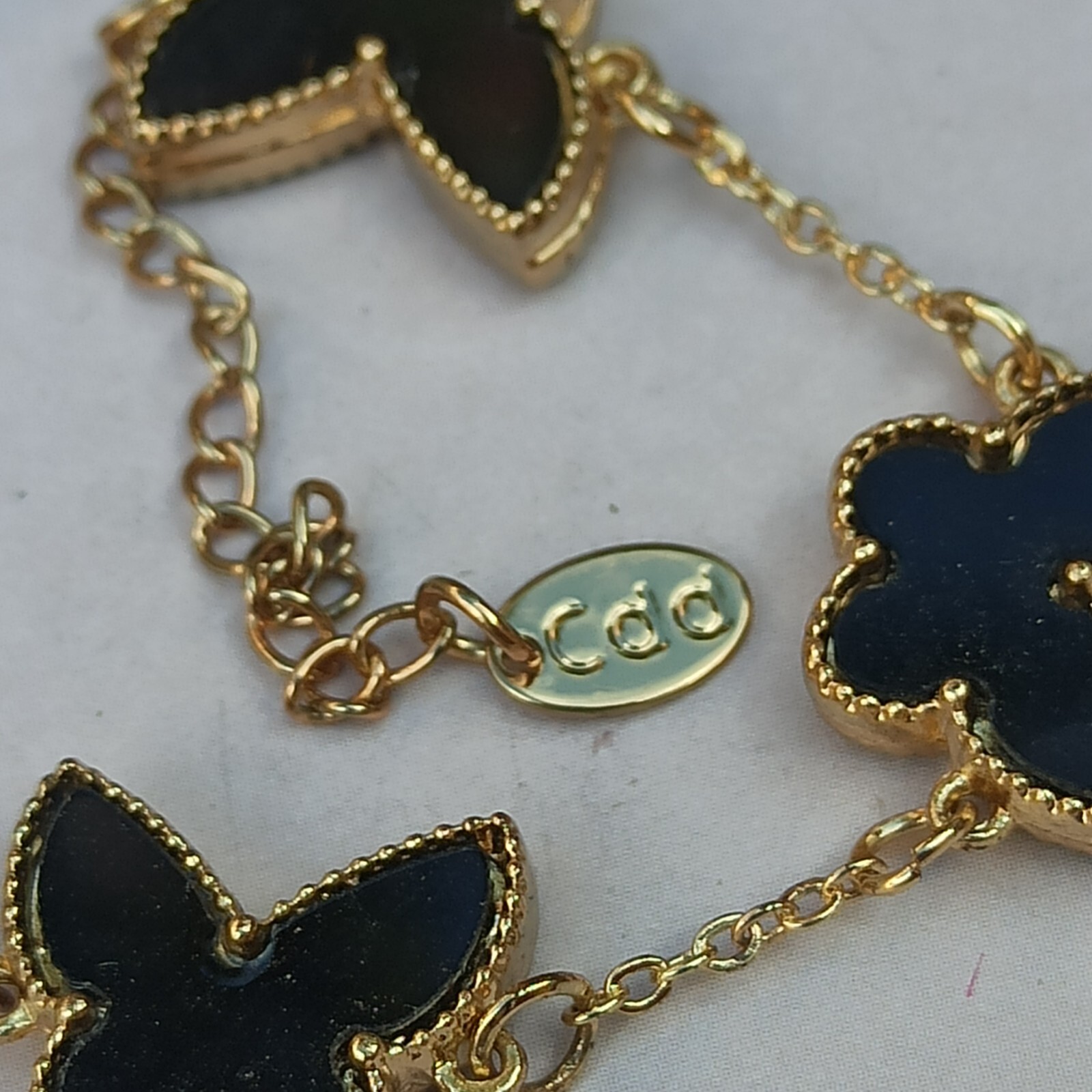 Butterfly Bracelet Black Gold Tone Fashion Signed MINISO Gift Charm Modern Trend