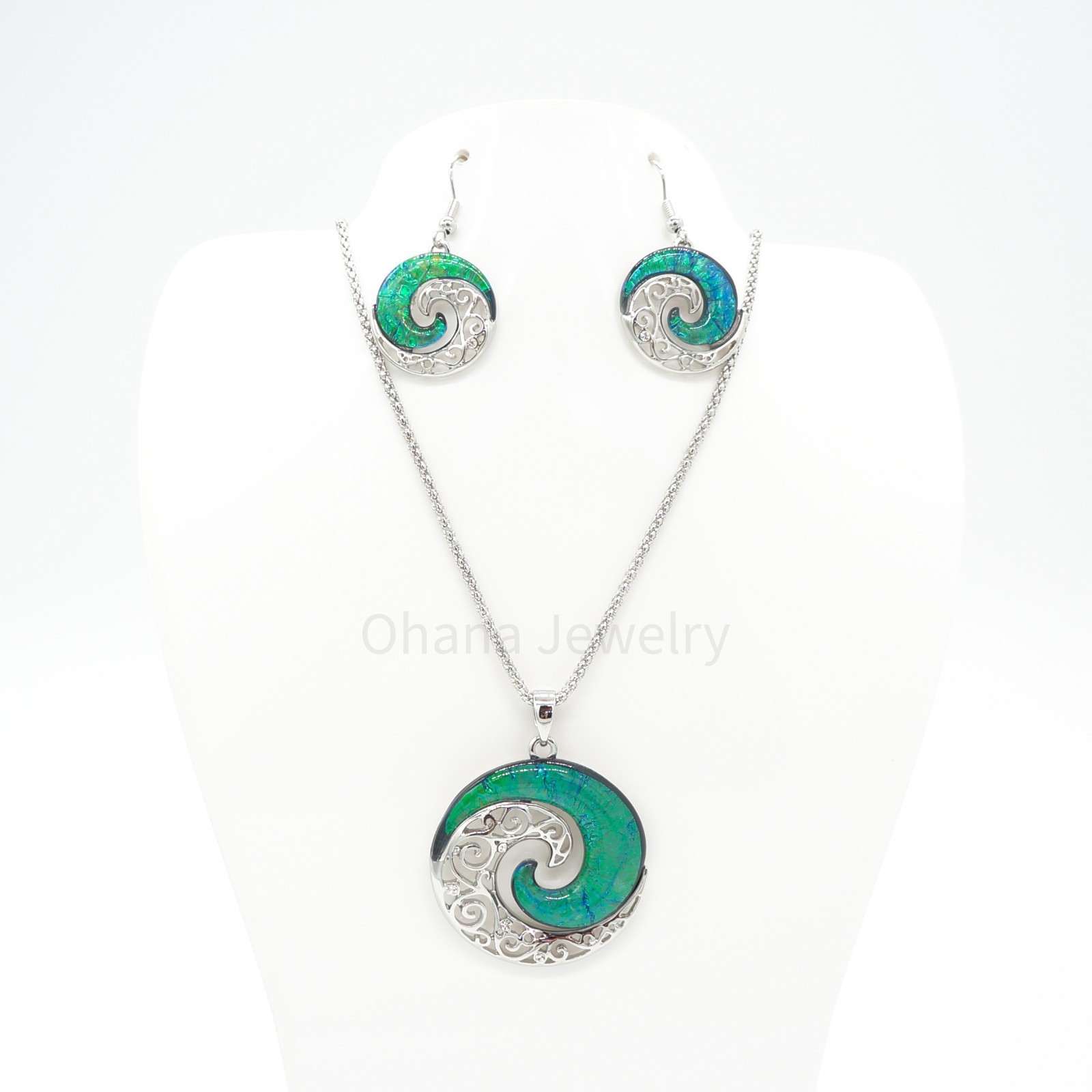Resin Jewelry Necklace, Pendant, and Earring Set – Metal Alloy Yin and Yang