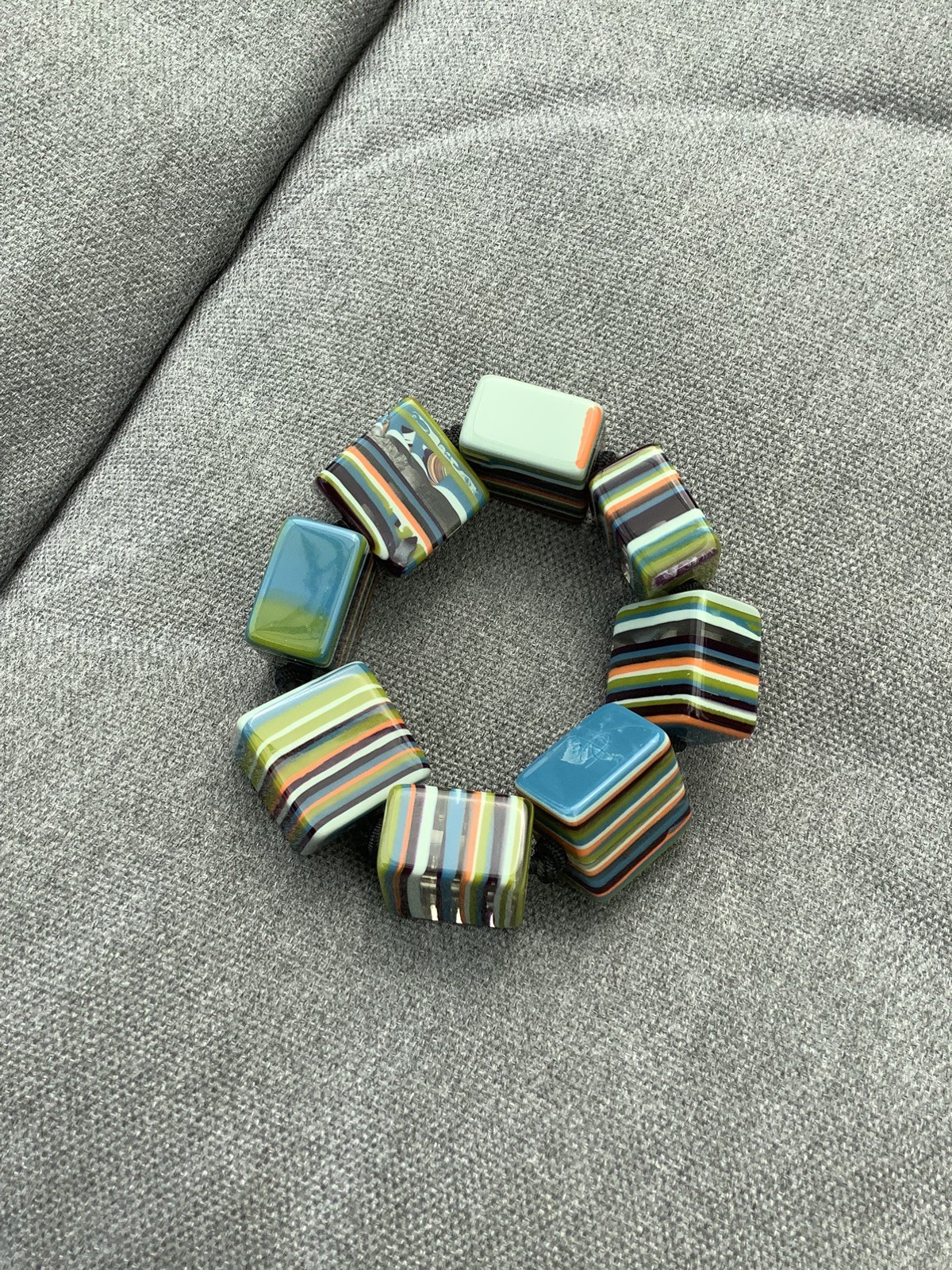 Beautiful Resin Stripe Chunky Bead Bracelet Statement Costume