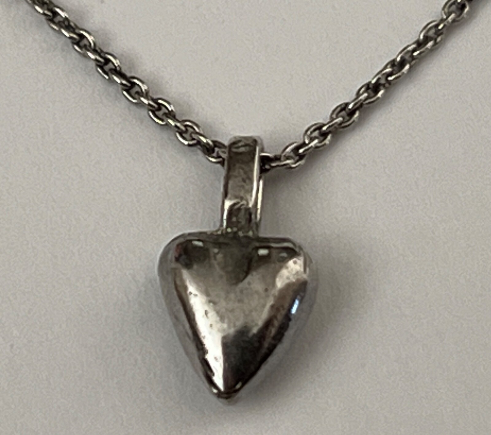 NWT Saint Laurent YSL Triple Heart Charm Silver Long Brass Chain Necklace $695