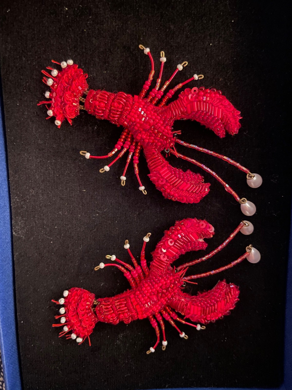 Trovelore lobster earrings