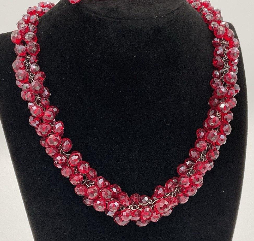 White House Black Market Cherry Red Crystal Beaded Necklace 20″ And Earrings