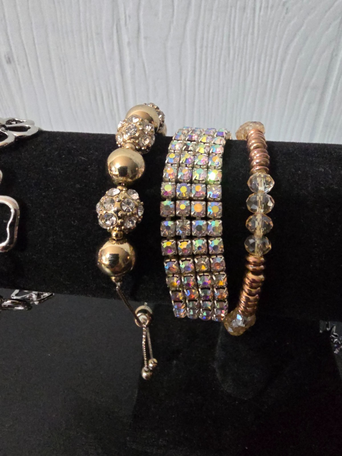 Mixed metal materials and colors Lot of 10 bracelets