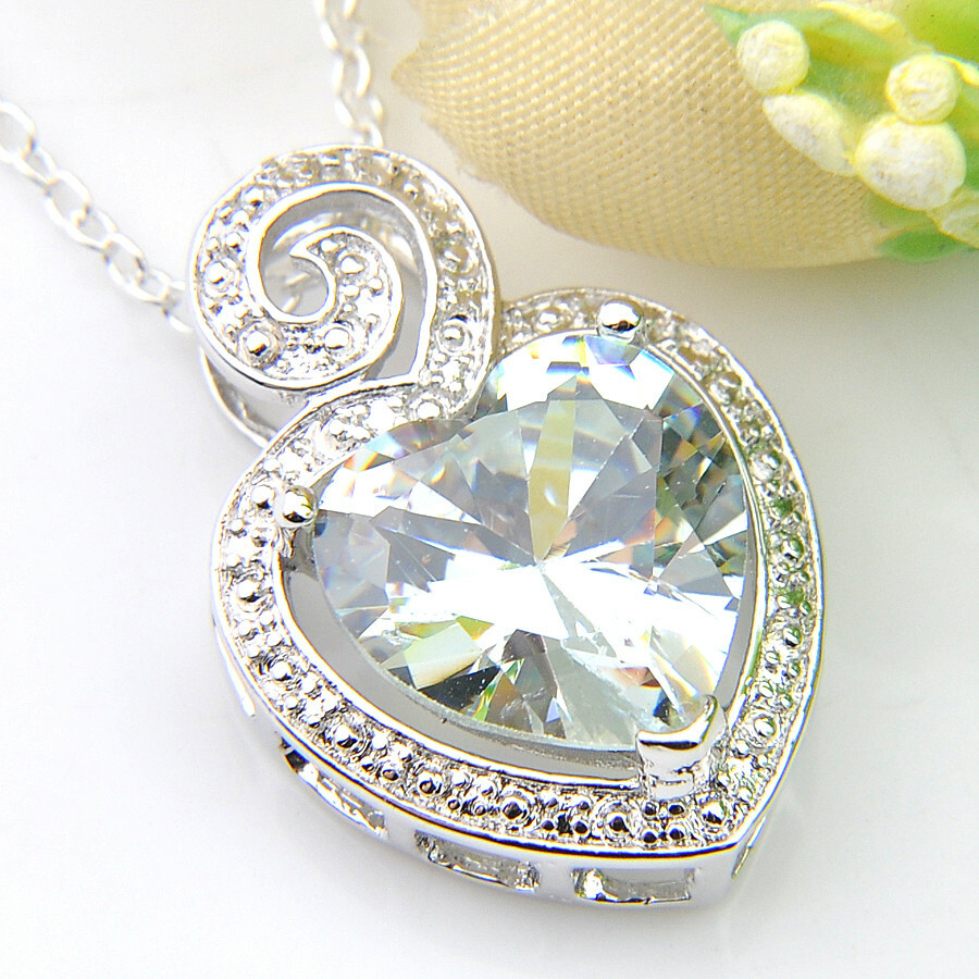 20.5 Cts Wedding Jewelry Natural White Fire Topaz Gems Silver Necklace Pendants