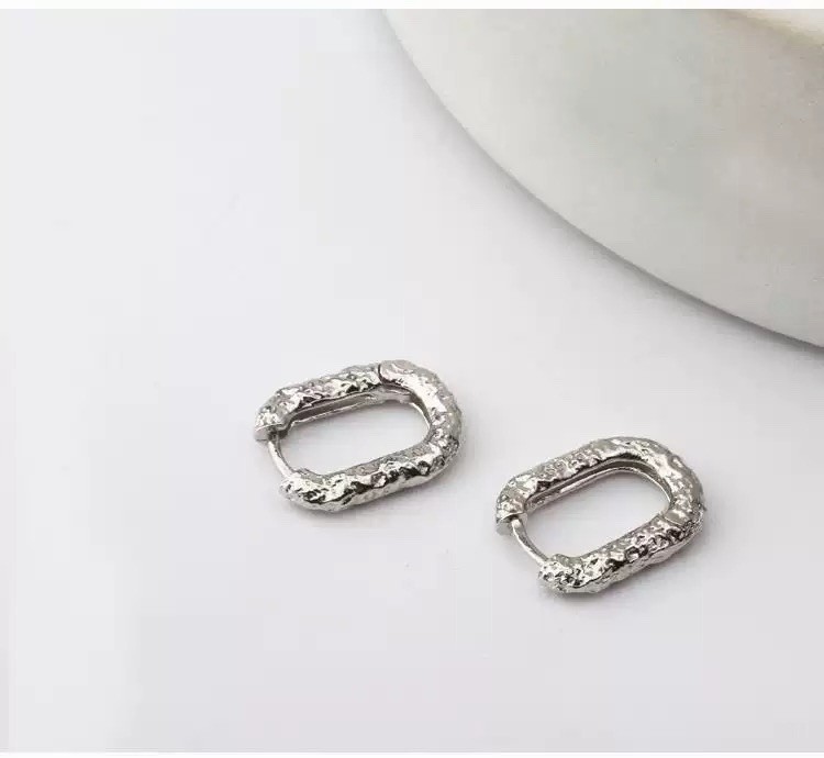 925 Silver Textured Huggie Hoop Earrings 7mm Small Hammered Earrings A47