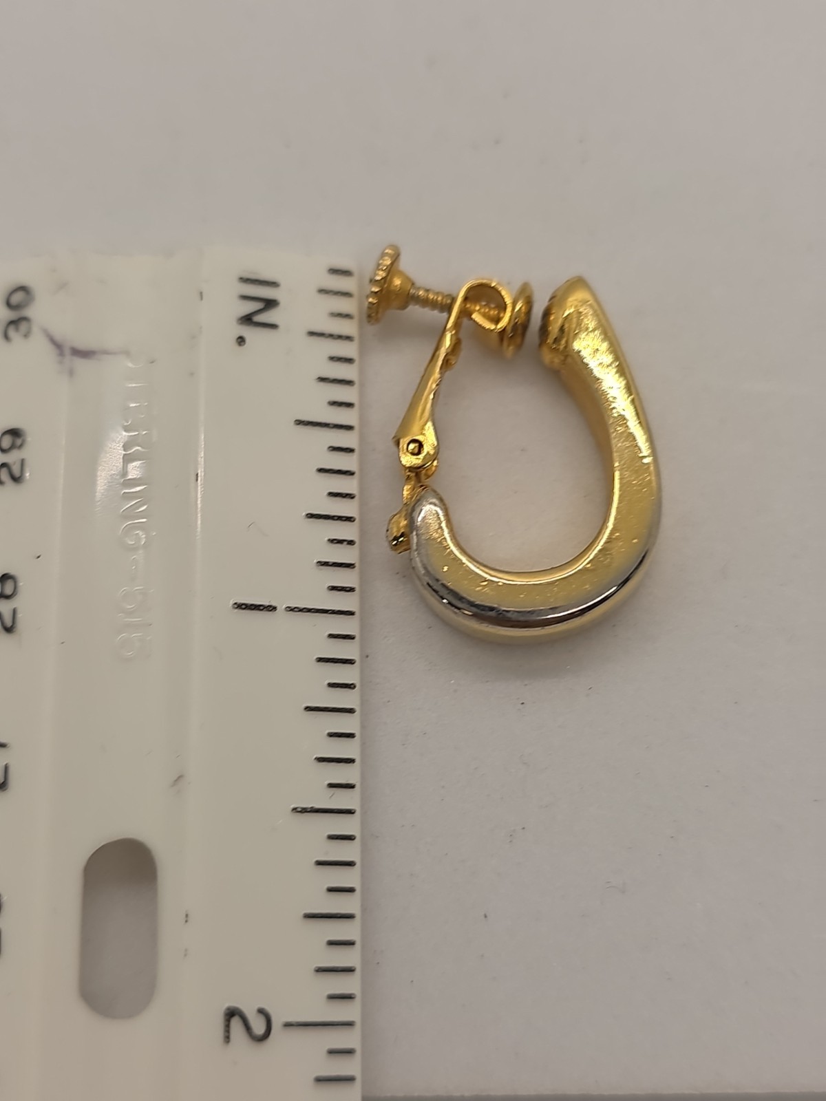 Vtg Lot Goldette Gold Tone Victorian Revival Two 8″ Bracelets & Clip-on Earrings