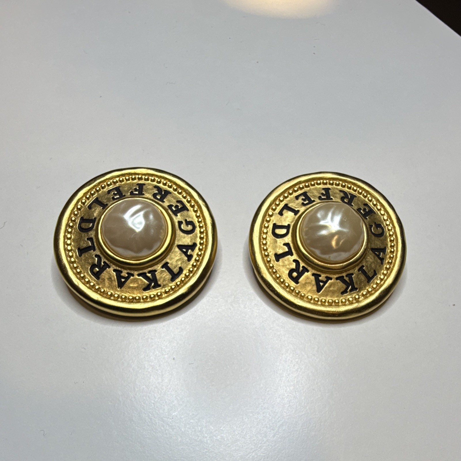 Karl Lagerfeld Vintage Signed Clip-On Massive Gold Disc Runaway Earrings Gold