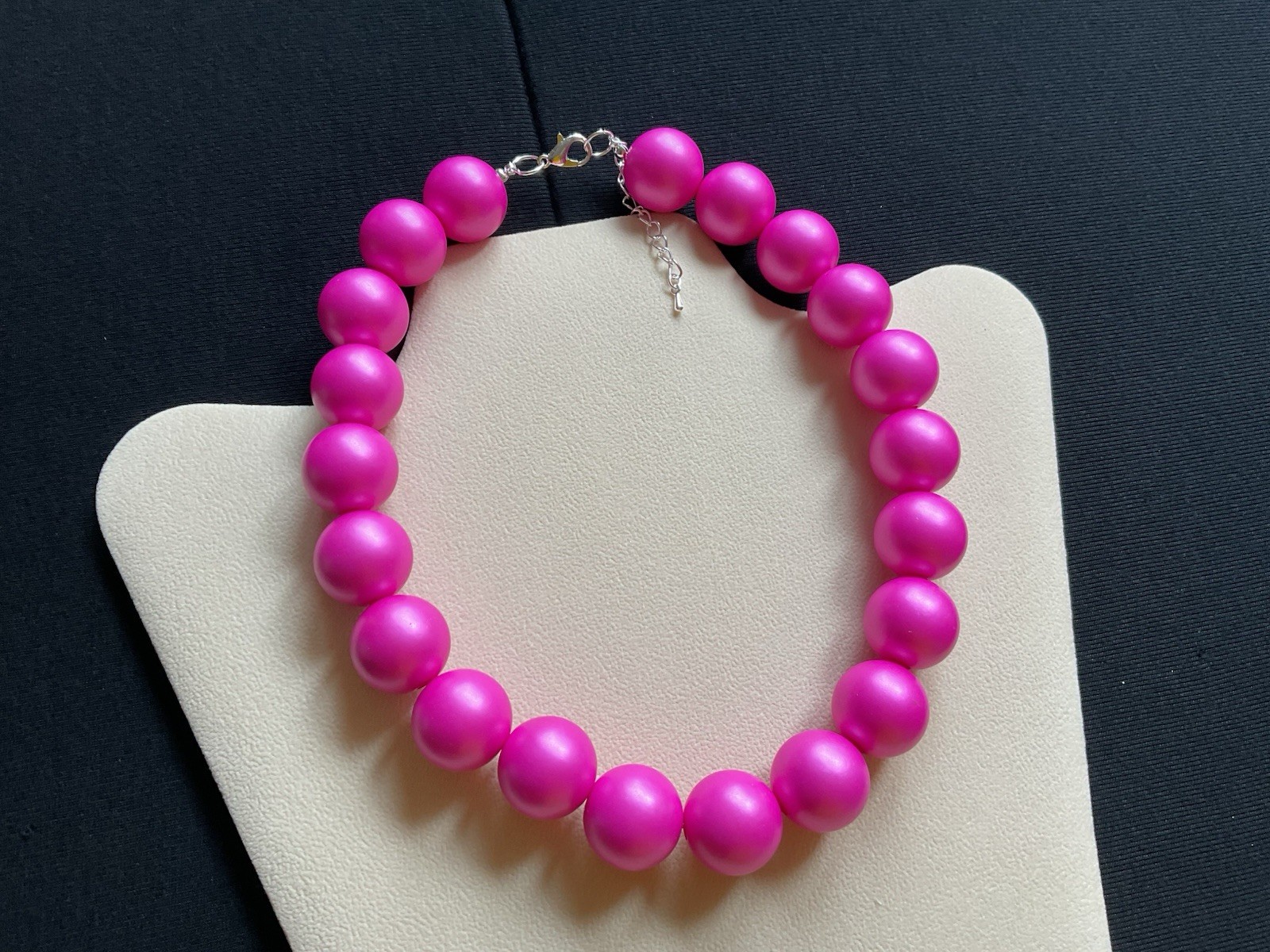 Chunky Hot Pink Beads Adjustable Choker Necklace