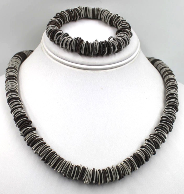 La Mollla Tiziana Redavid FRANCE Stainless Steel Necklace, Bracelet & Earrings