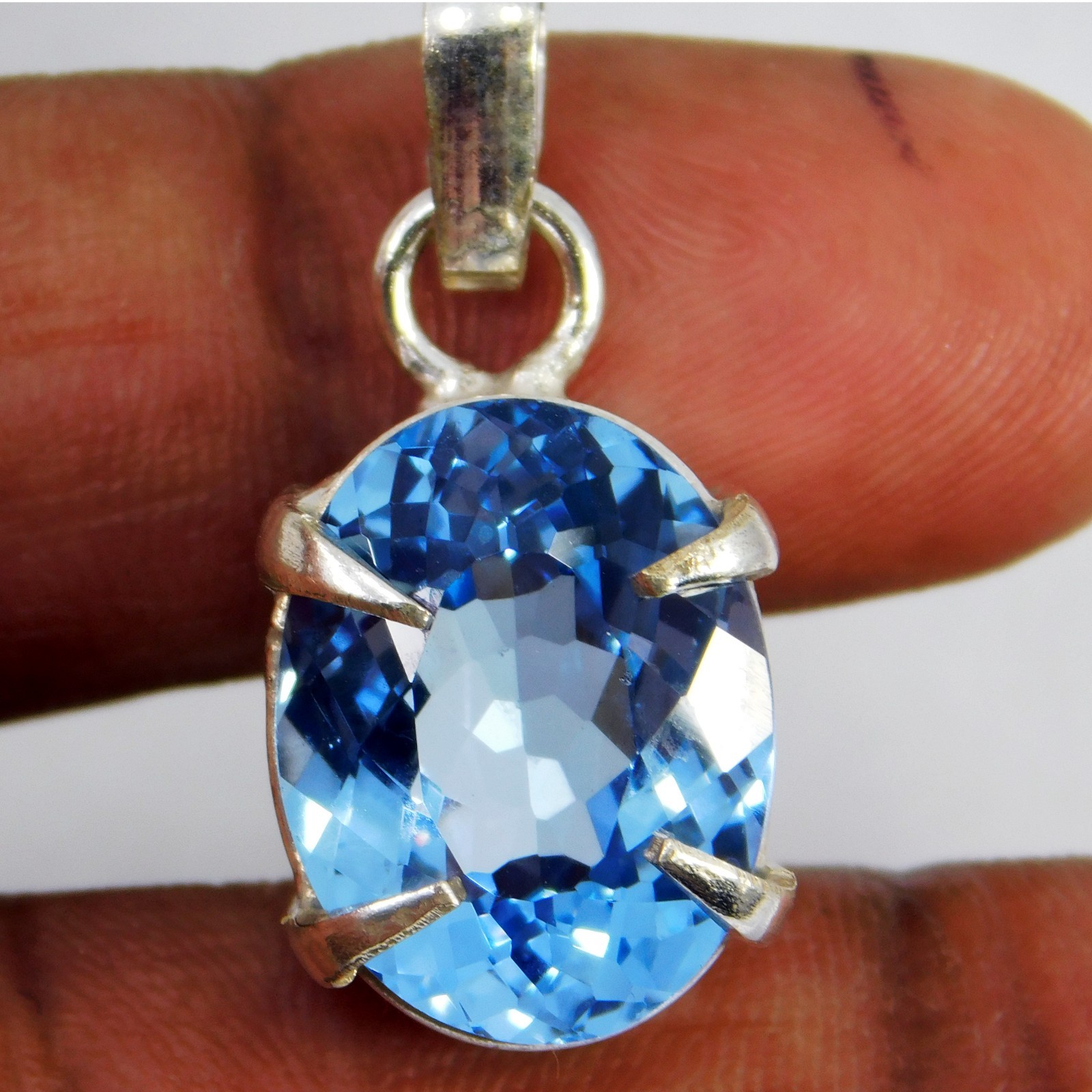 Natural 32.50 CT Certified Blue Sapphire Loose Gemstone Pendant 925 Solid Silver