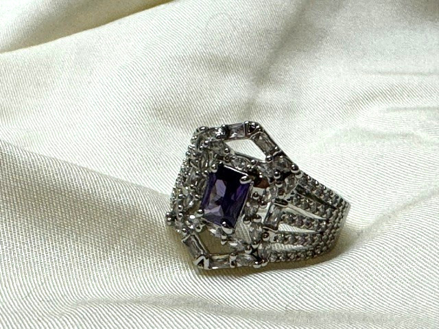 Bomb Party Hidden Desires Ring Size 9 – 2024 Reign Villian Collection RBP7634