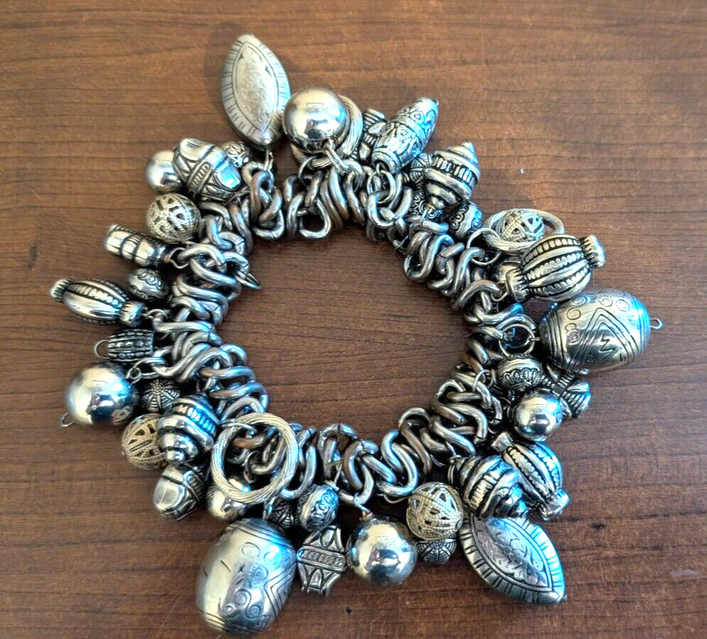 Silver-Tone Linked Chunky Stretch Bangle Bracelet Lots of Charms UN-branded
