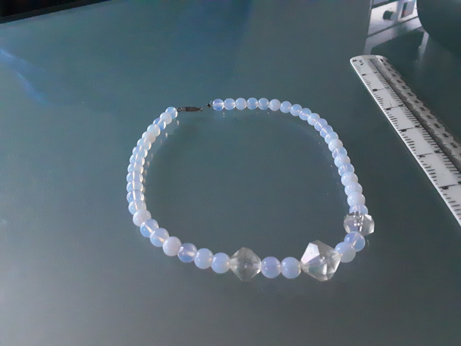 Vintage milky white cloud & Aurora Borealis Crystal Bead Necklace screw faster