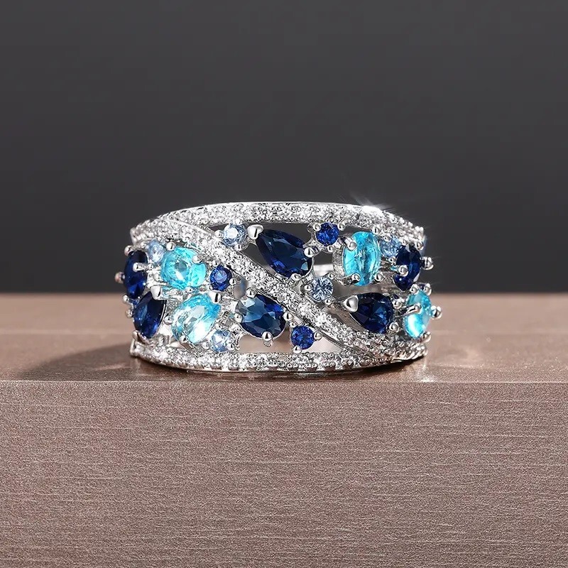 Elegant 925 Sterling Silver Blue White Topaz Wedding Engagement Ring Size 8