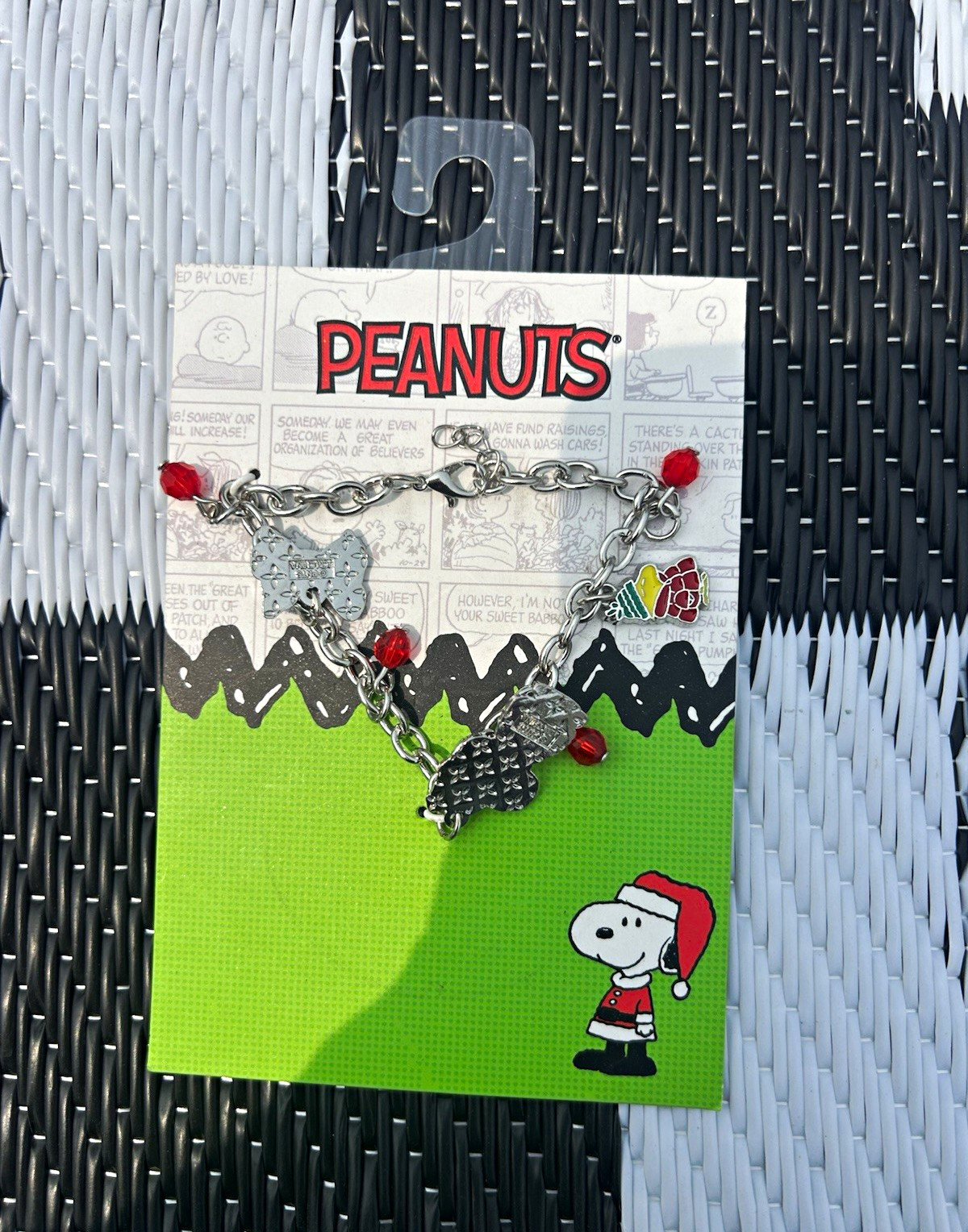 Peanuts Snoopy Christmas Dangle Charm Cable Chain Bracelet