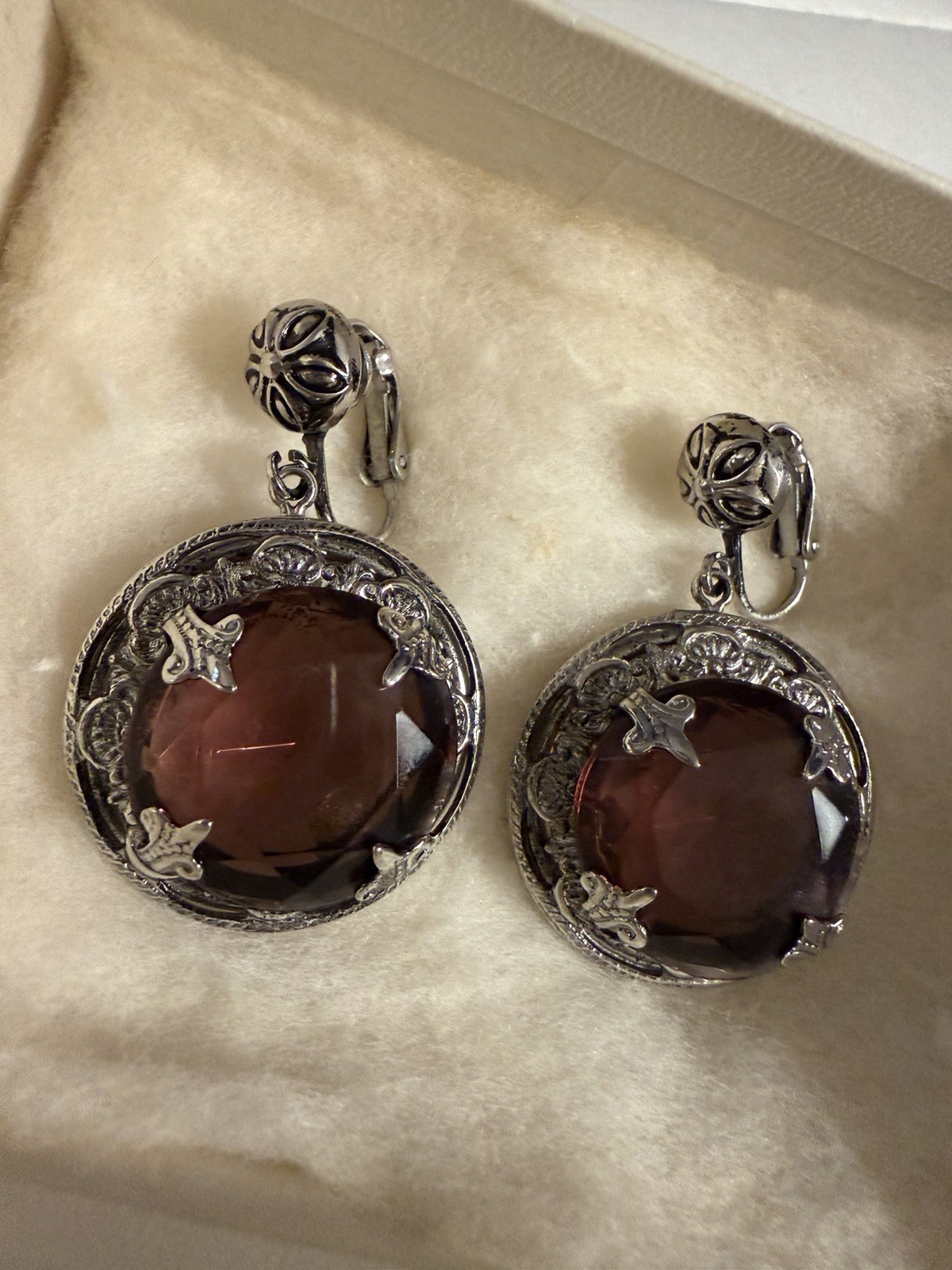 Vintage Unsigned Purple Glass Necklace & Clip-On Earrings Set Silver Tone