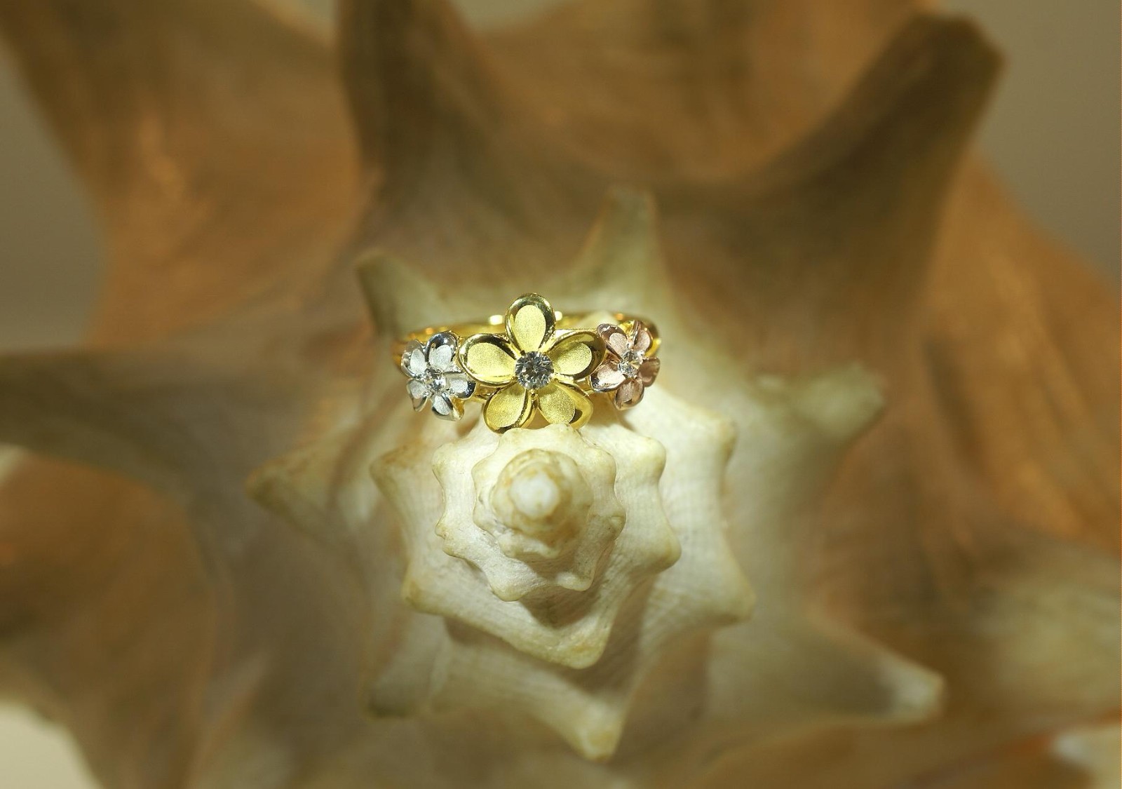10.5MM/6.5MM TRI-COLOR GOLD PLATED 925 SILVER HAWAIIAN FANCY PLUMERIA CZ RING