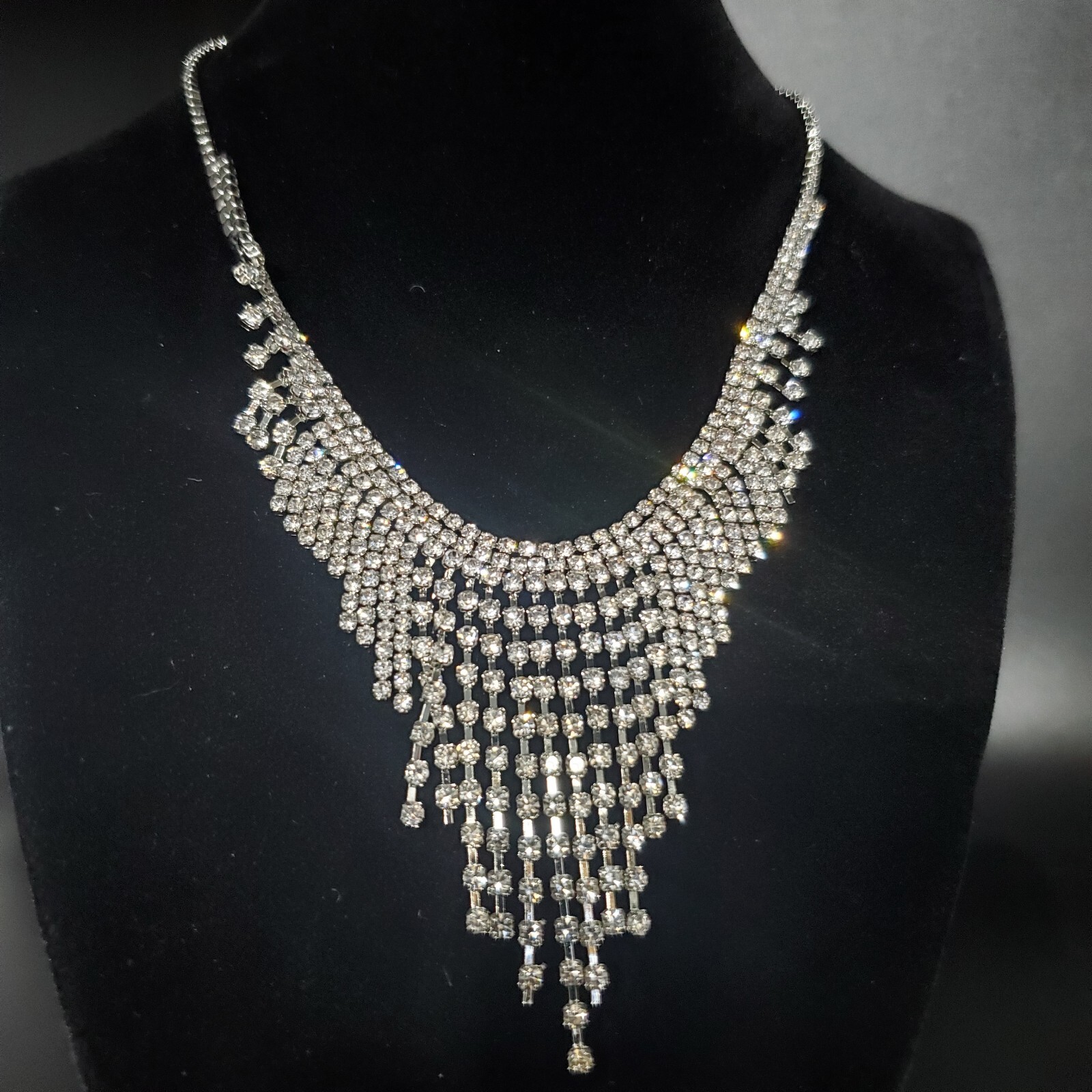 Women Rhinestone Tassel Necklace Jewelry Accessory Choker 96-3